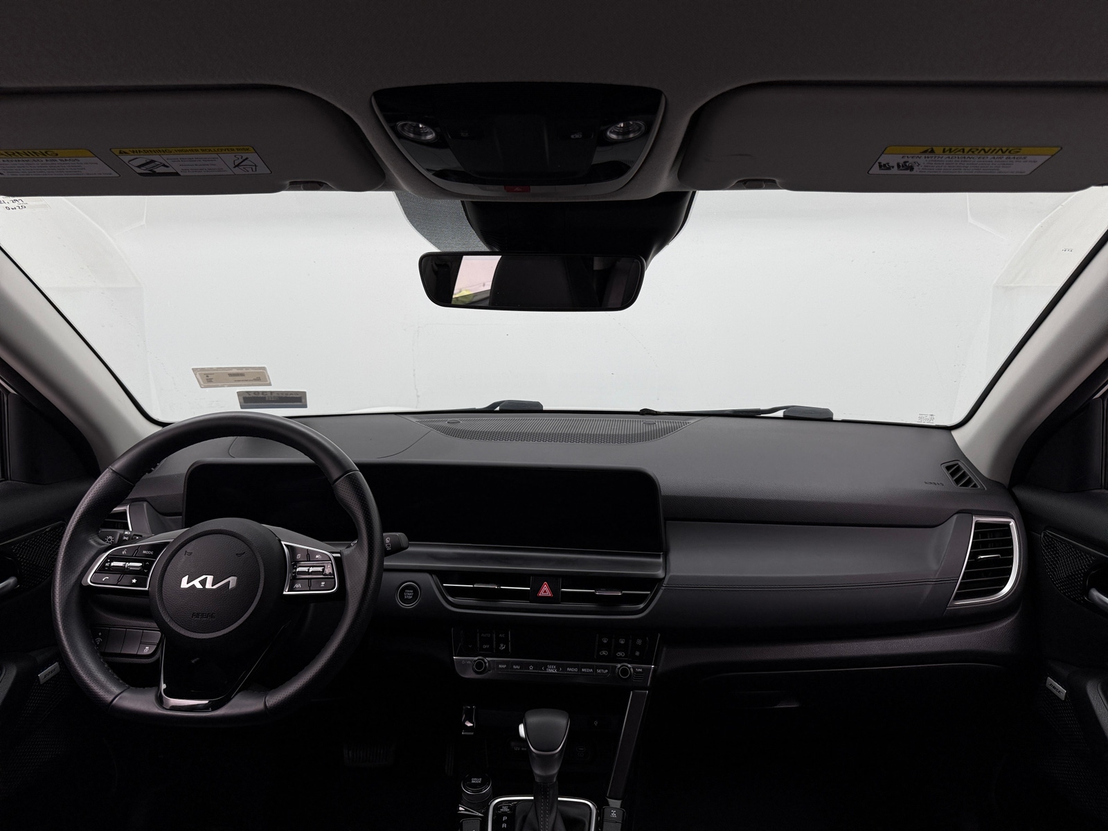 Thumbnail: 2024 Kia Seltos - 2
