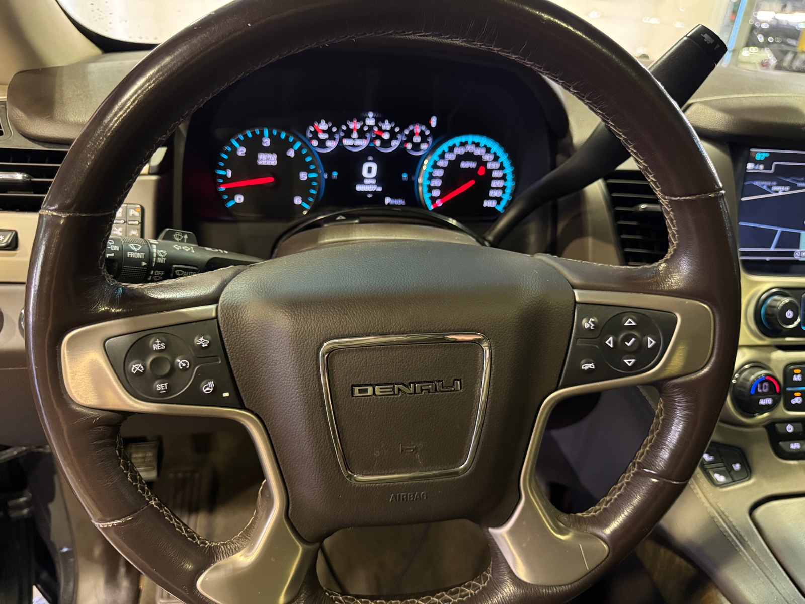 Thumbnail: 2018 GMC Yukon - 4