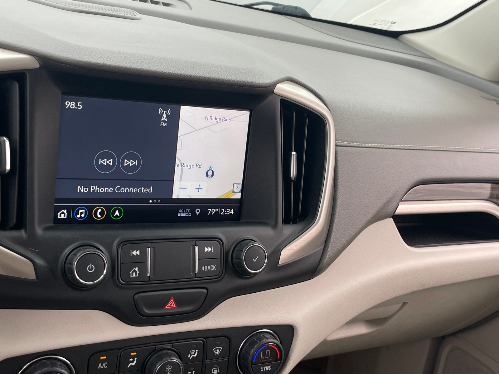 Thumbnail: 2020 GMC Terrain - 3