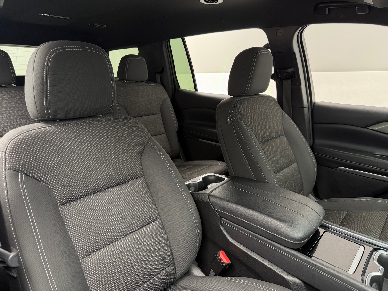 Thumbnail: 2024 Chevrolet Traverse - 2