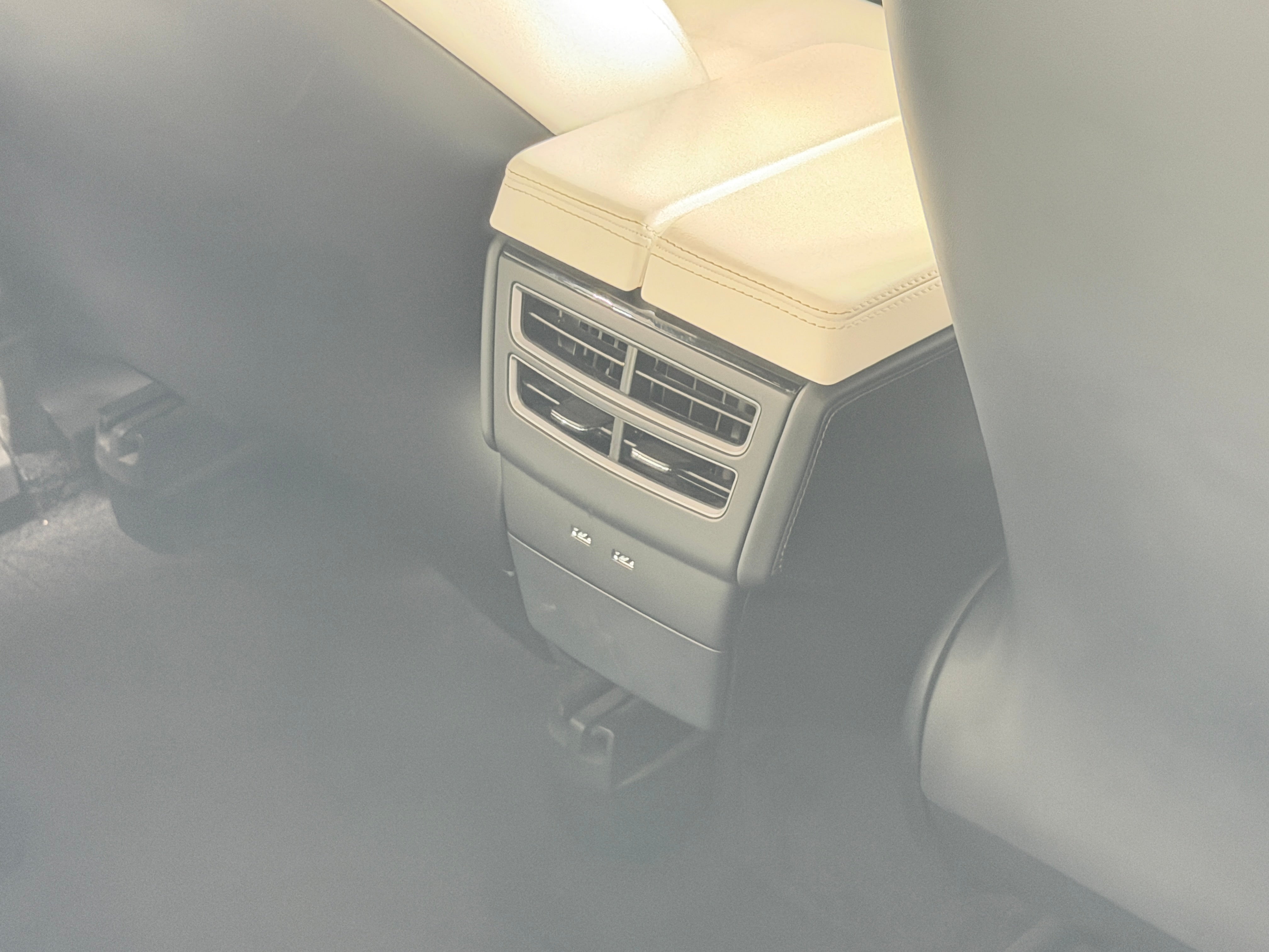 Used 2019 Tesla Model X Long Range with VIN 5YJXCBE22KF211474 for sale in Pewaukee, WI