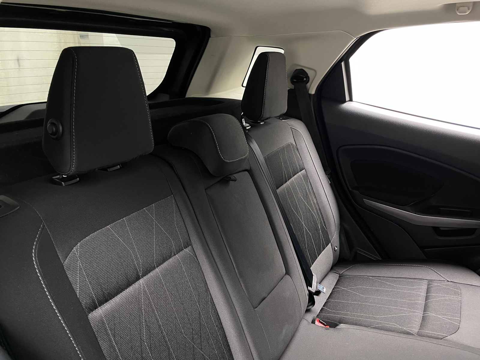 Thumbnail: 2021 Ford EcoSport - 6