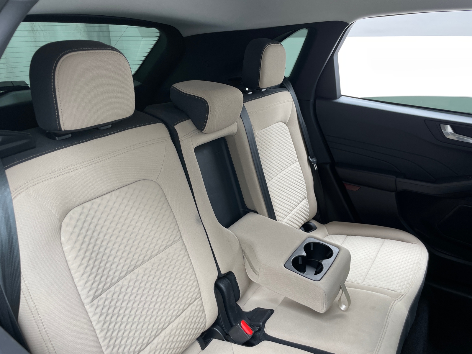 Thumbnail: 2021 Ford Escape - 6