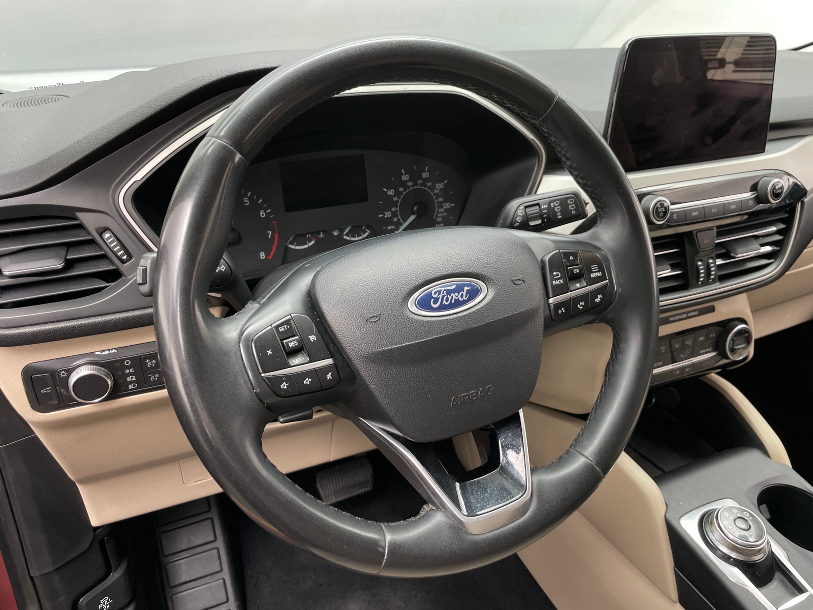 Thumbnail: 2021 Ford Escape - 5
