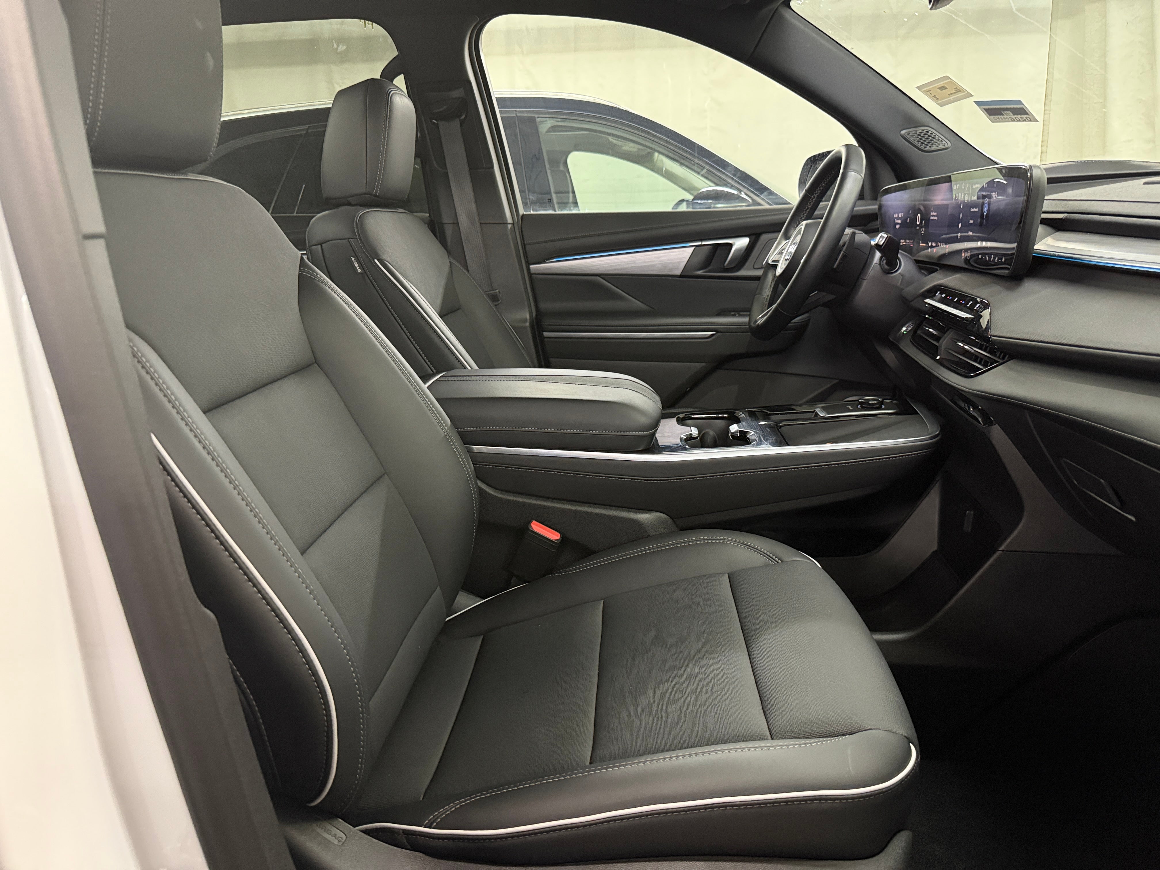 2026 Buick Enclave Preferred - Photo 4