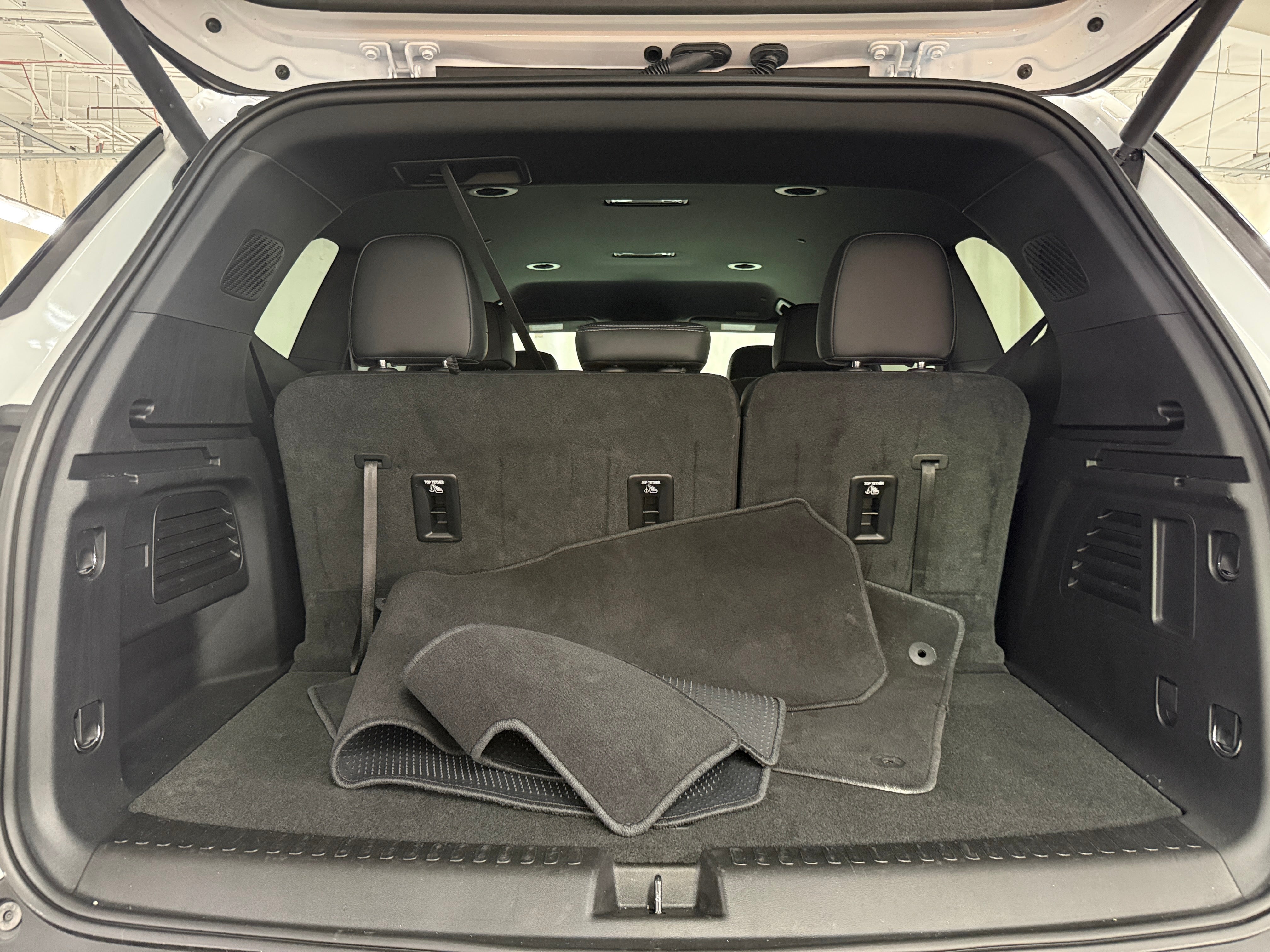 2026 Buick Enclave Preferred - Photo 2