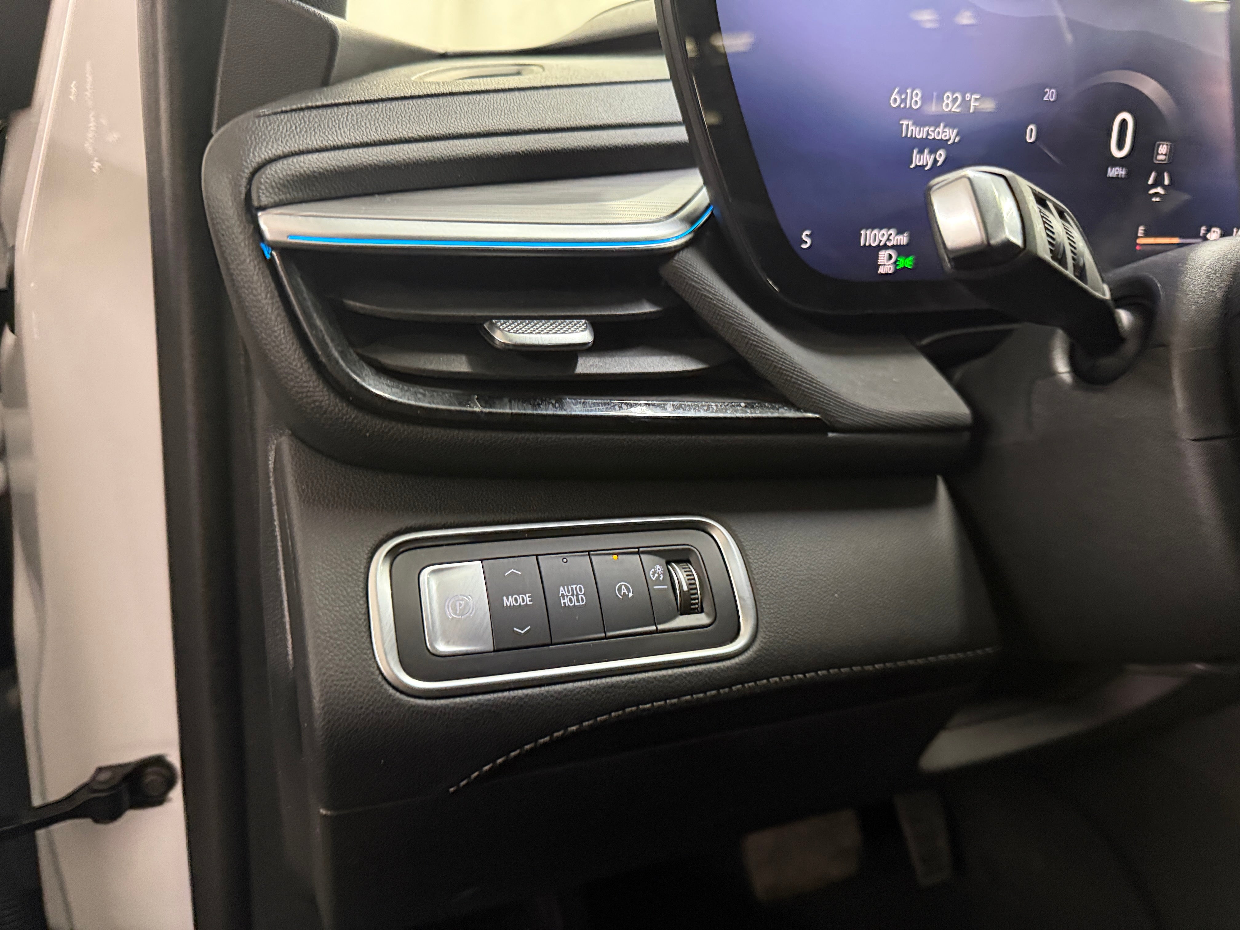 2026 Buick Enclave Preferred - Photo 14