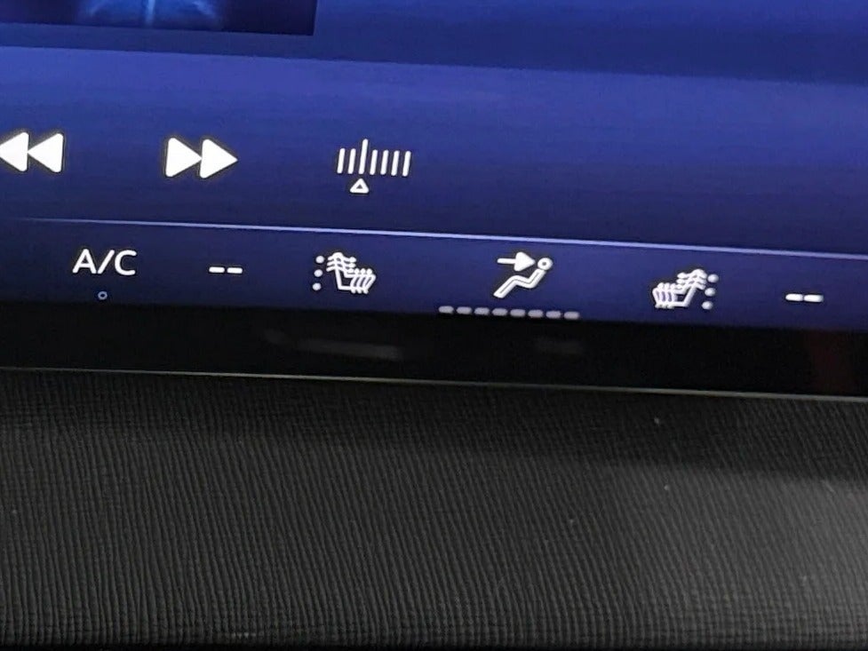 2026 Buick Enclave Preferred - Photo 12