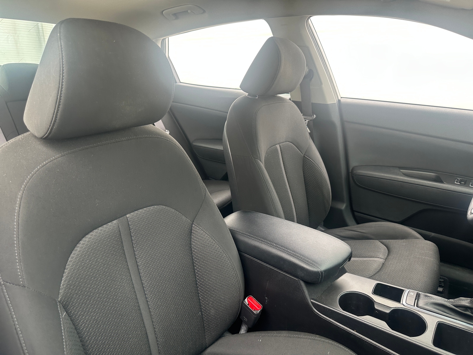 Thumbnail: 2016 Kia Optima - 2