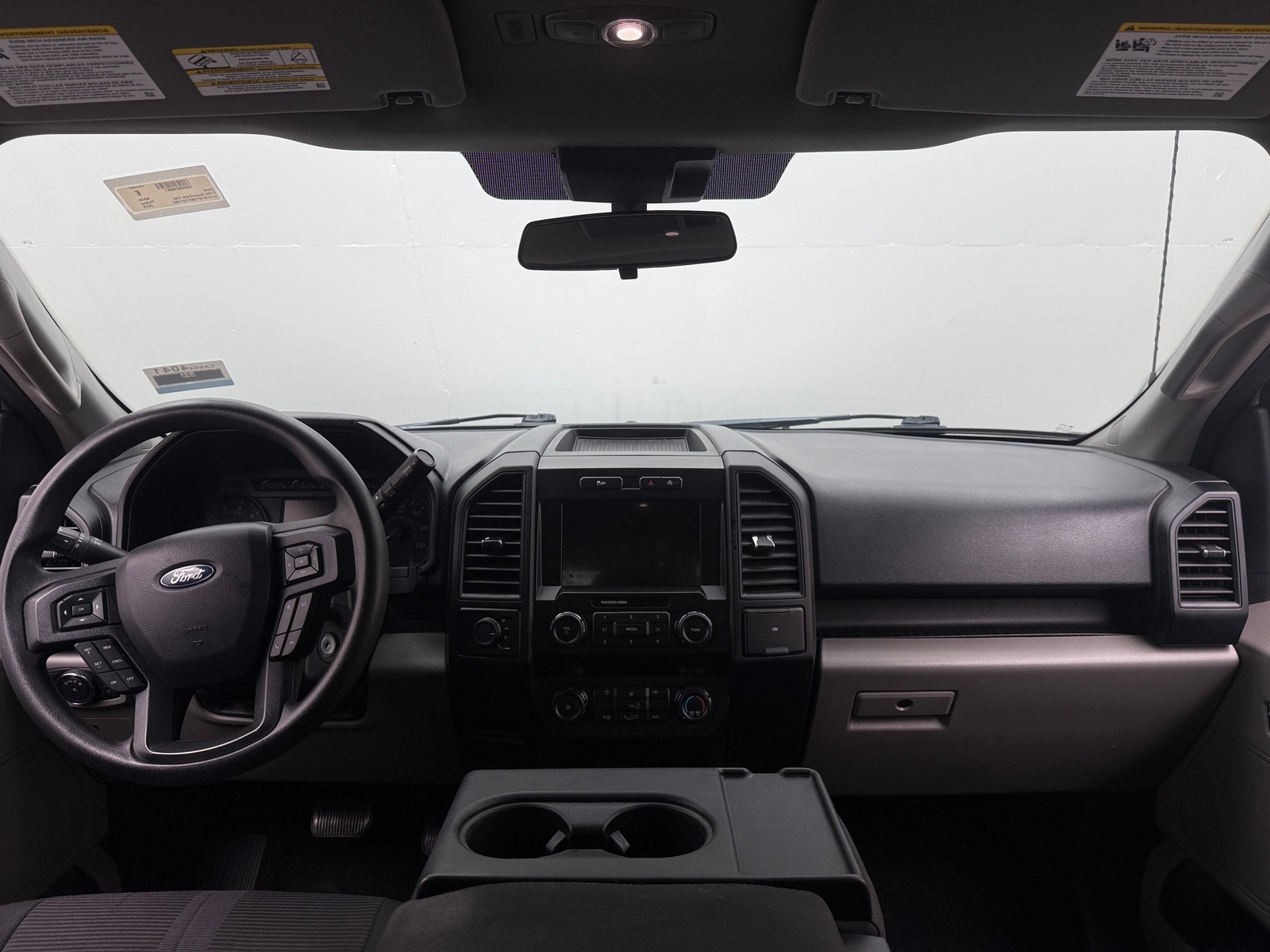 Thumbnail: 2019 Ford Econoline - 3
