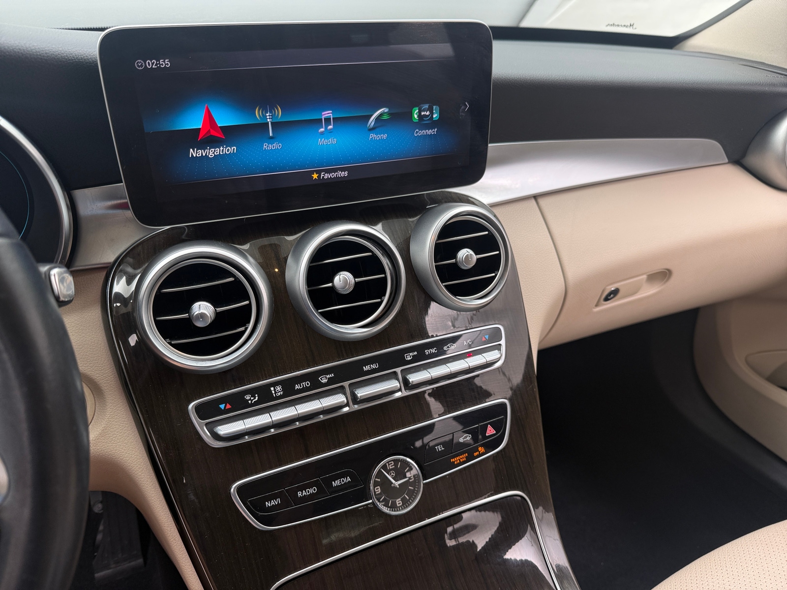 Thumbnail: 2021 Mercedes-Benz C-Class - 3