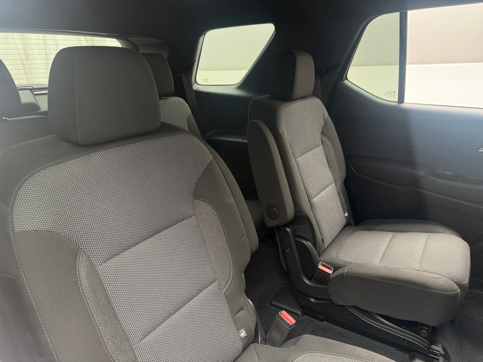 Thumbnail: 2023 Chevrolet Traverse - 6
