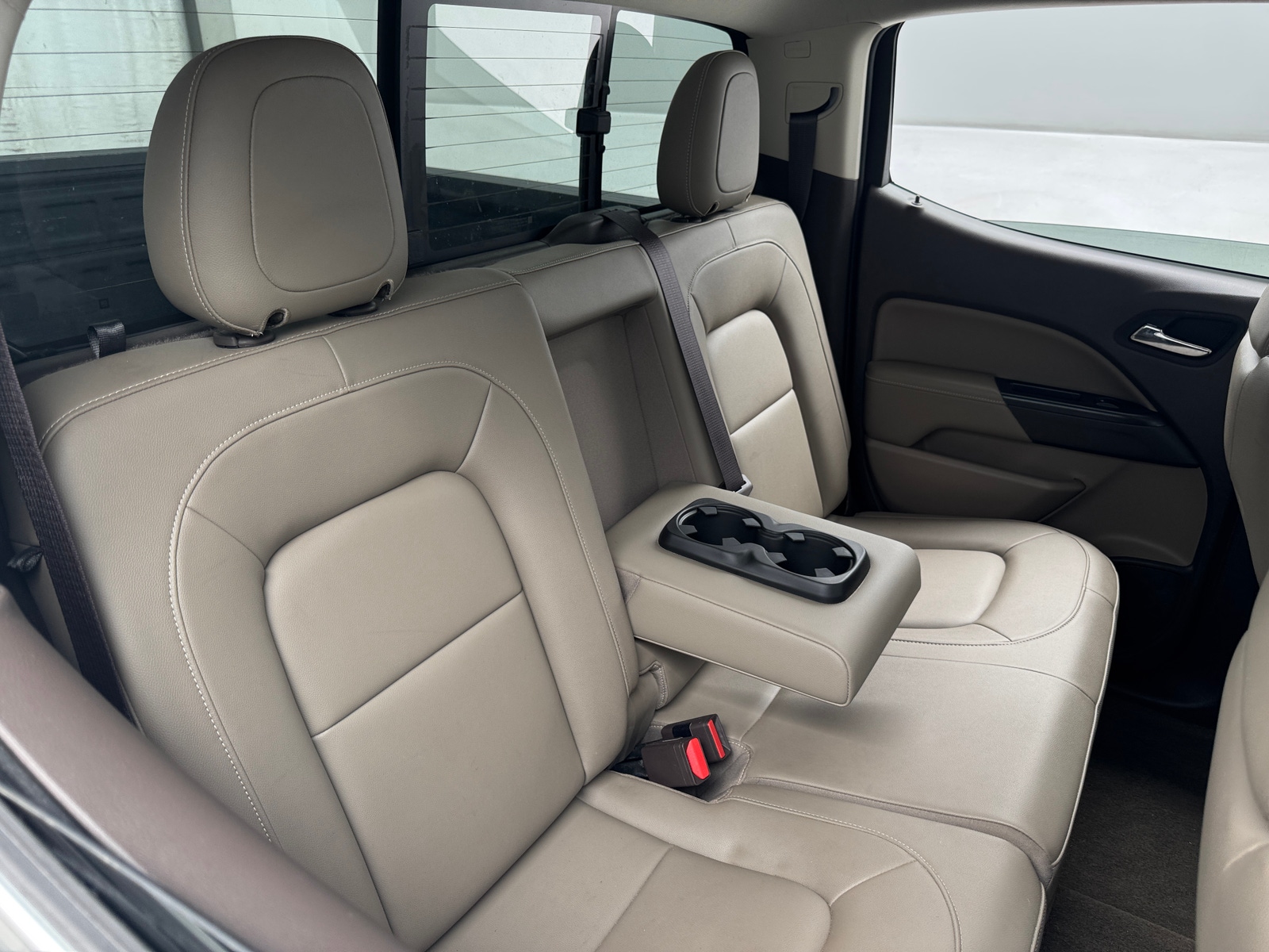 Thumbnail: 2016 GMC Canyon - 5