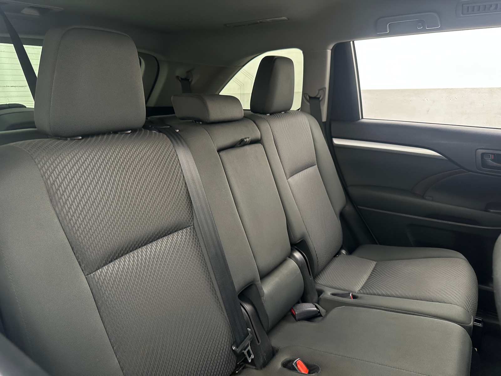 Thumbnail: 2018 Toyota Highlander - 6