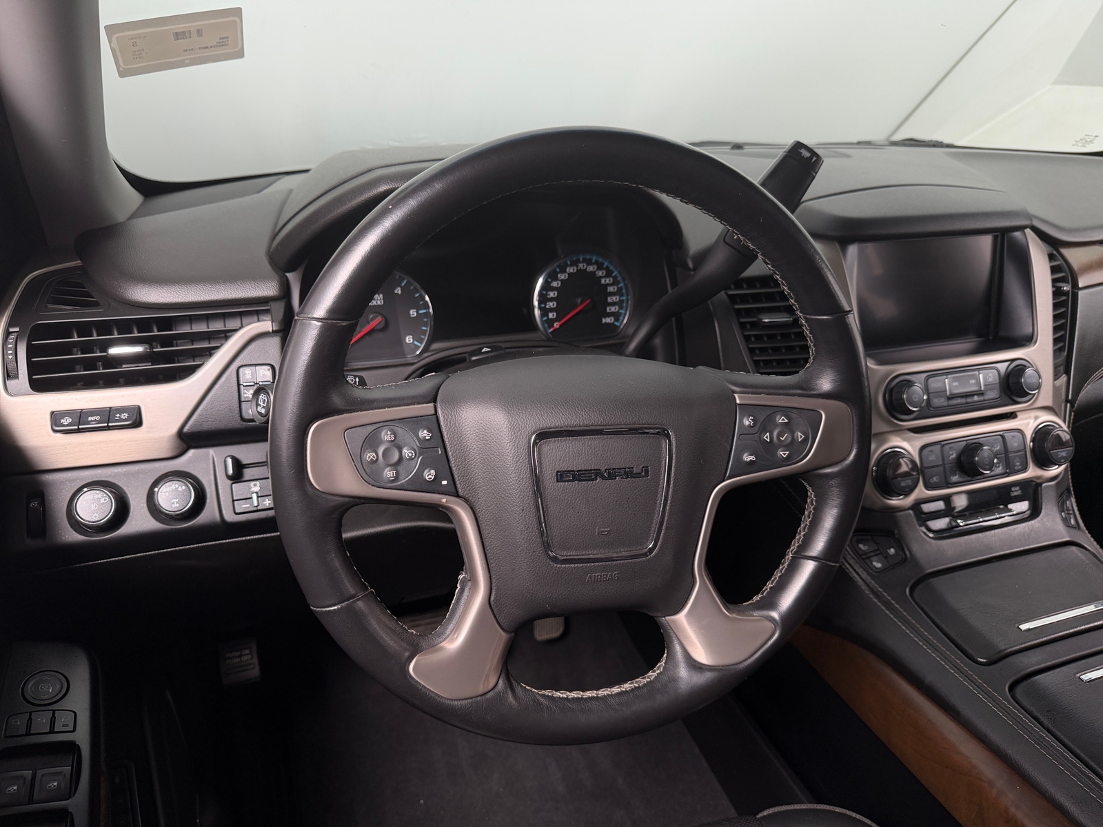 Thumbnail: 2019 GMC Yukon - 4