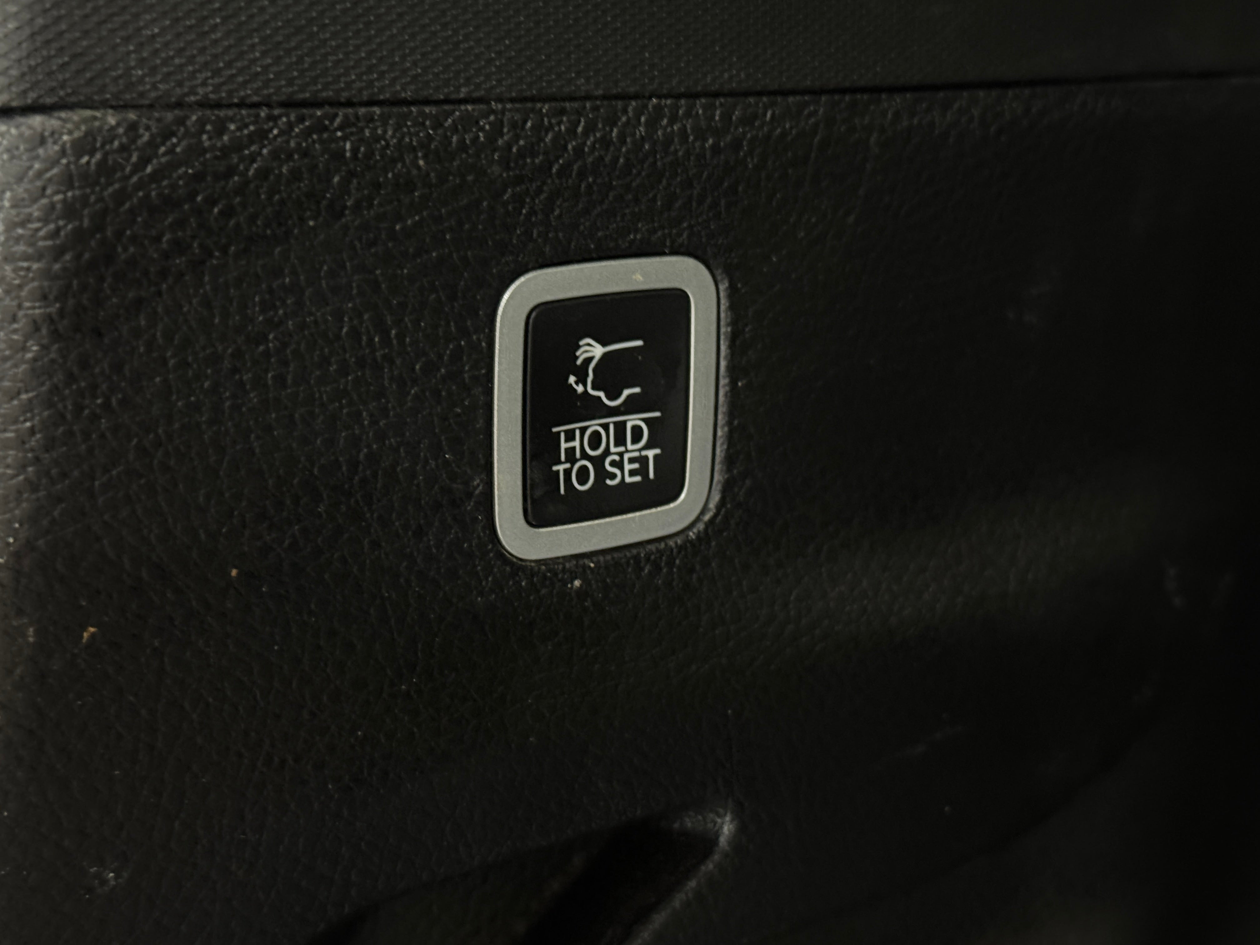2024 Jeep Grand Wagoneer L Series II - Photo 22