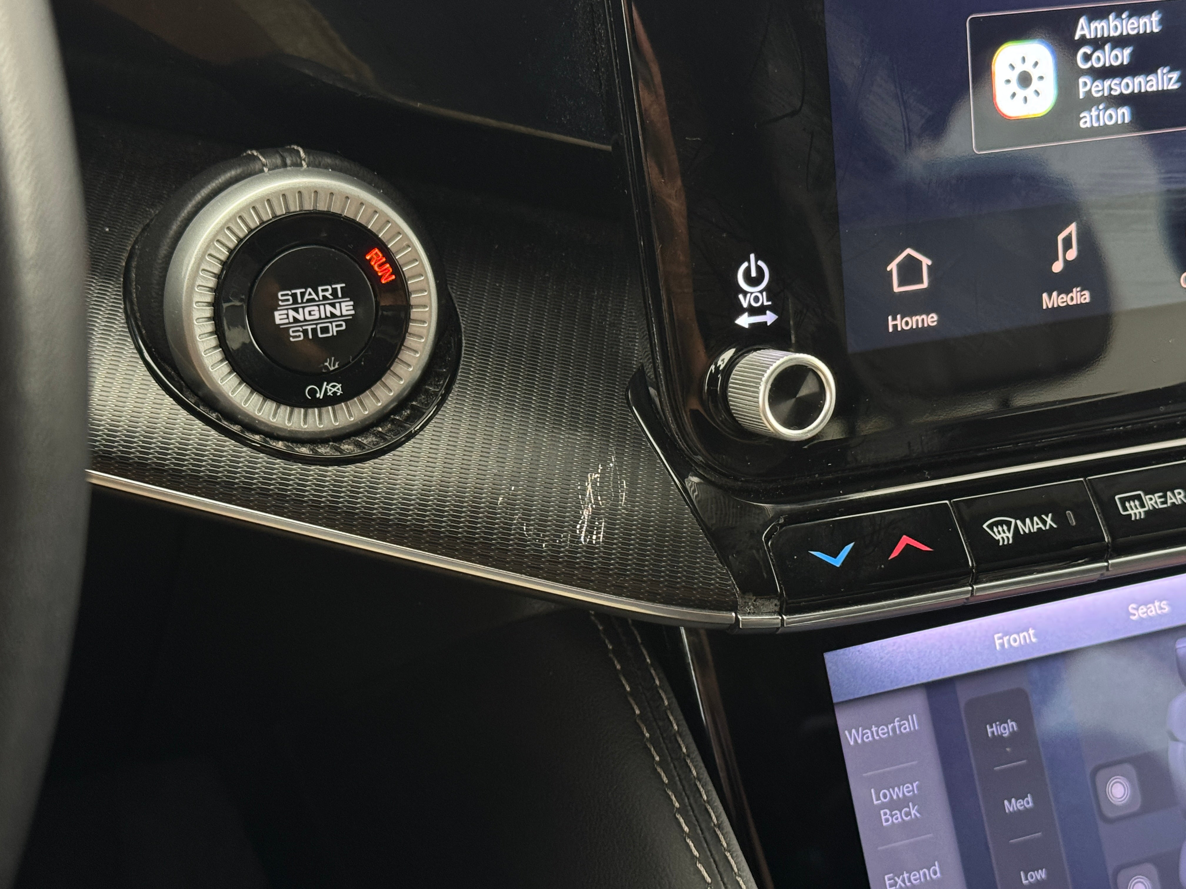 2024 Jeep Grand Wagoneer L Series II - Photo 34