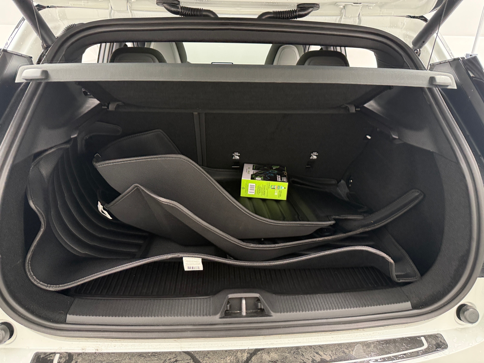 Thumbnail: 2026 Volvo EX30 - 7