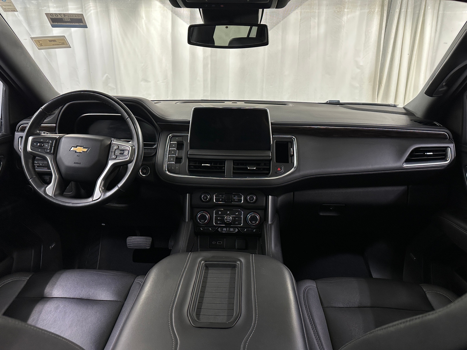 Thumbnail: 2023 Chevrolet Tahoe - 2