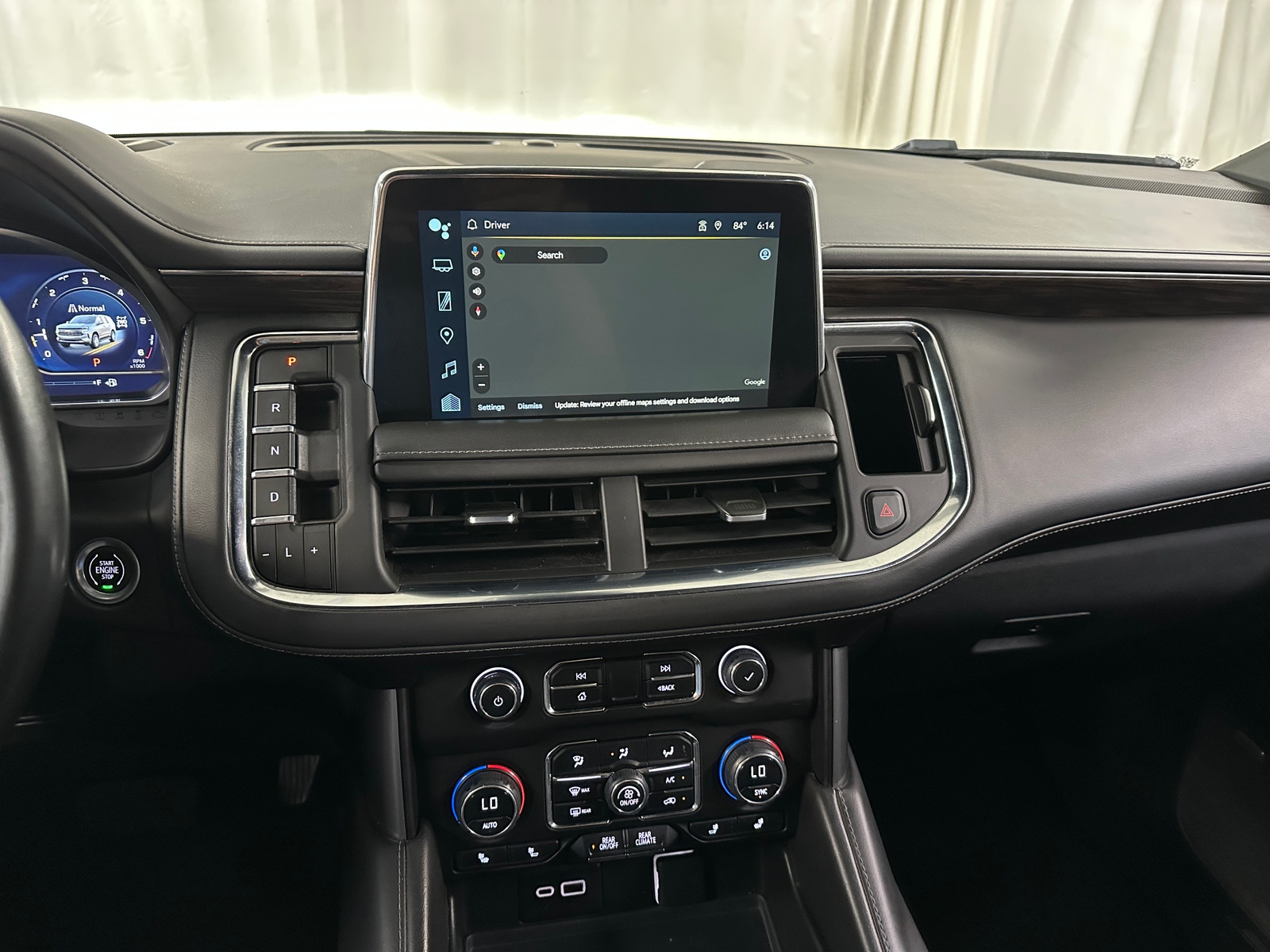 Thumbnail: 2023 Chevrolet Tahoe - 3