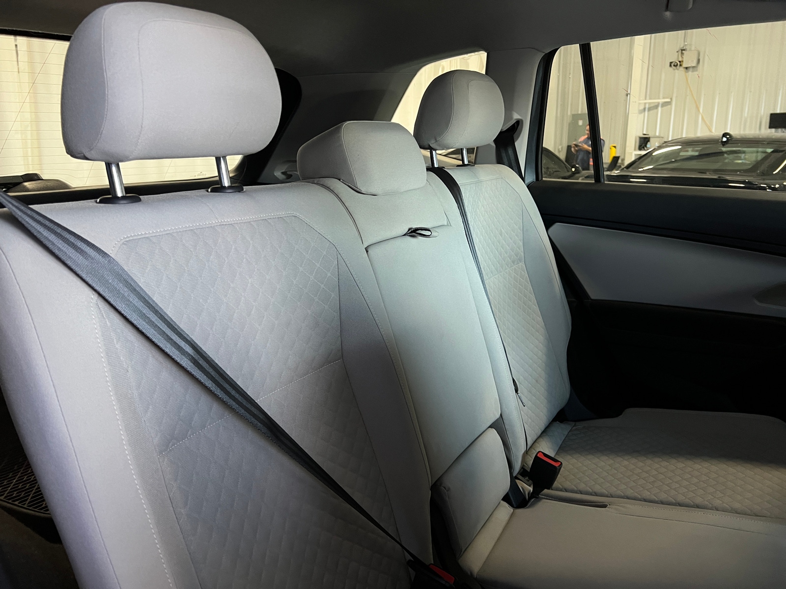 Thumbnail: 2018 Volkswagen Tiguan - 6