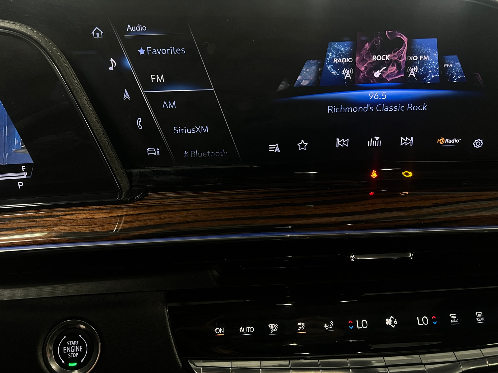 Thumbnail: 2023 Cadillac Escalade - 3