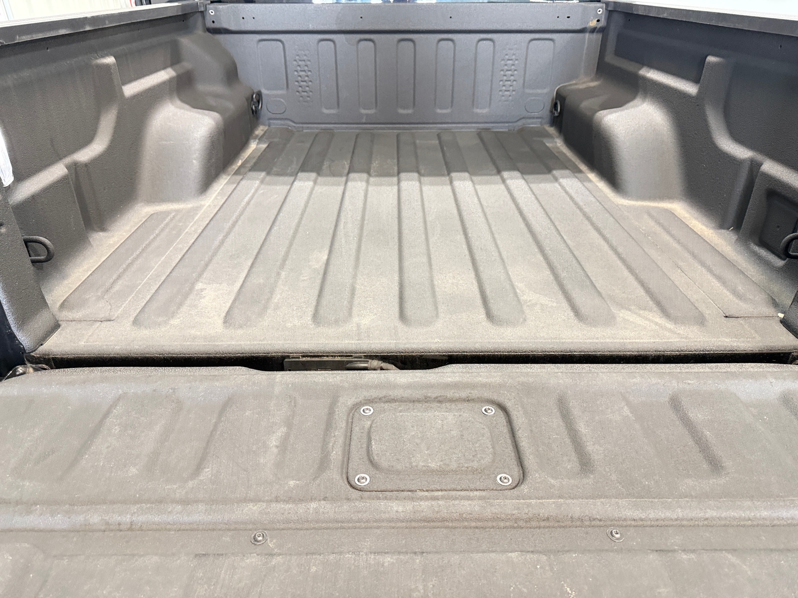 Thumbnail: 2021 Jeep Gladiator - 7