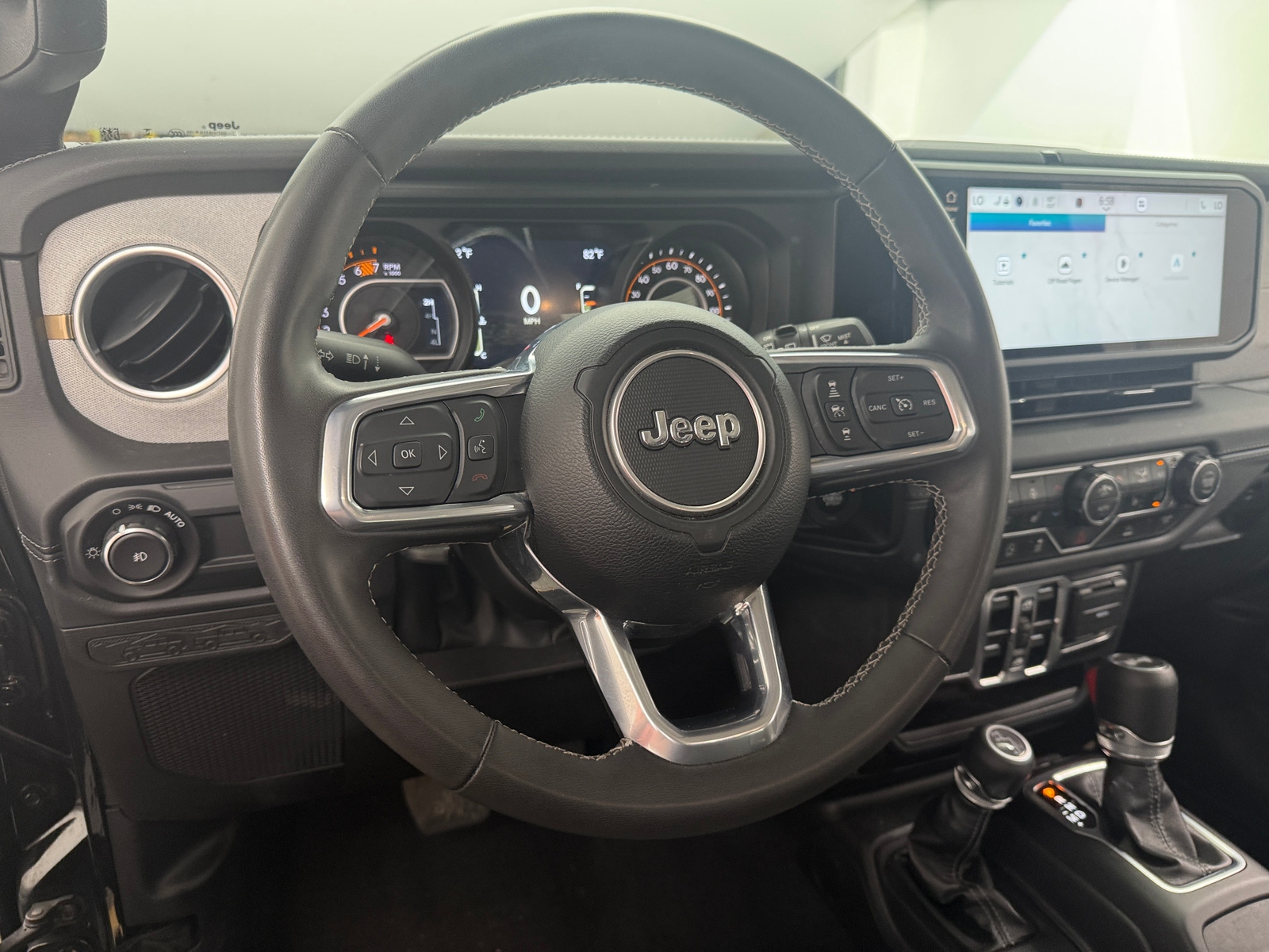 Thumbnail: 2025 Jeep Wrangler - 5