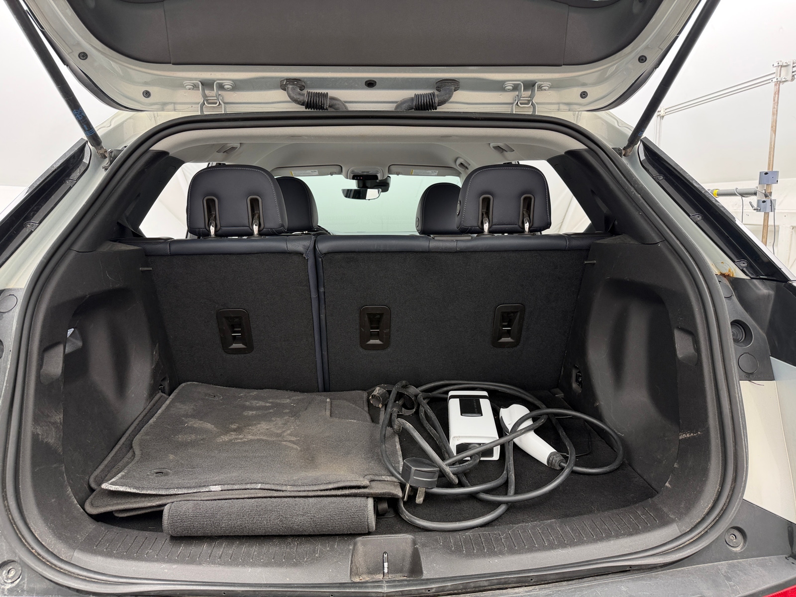 Thumbnail: 2023 Chevrolet Bolt EUV - 7