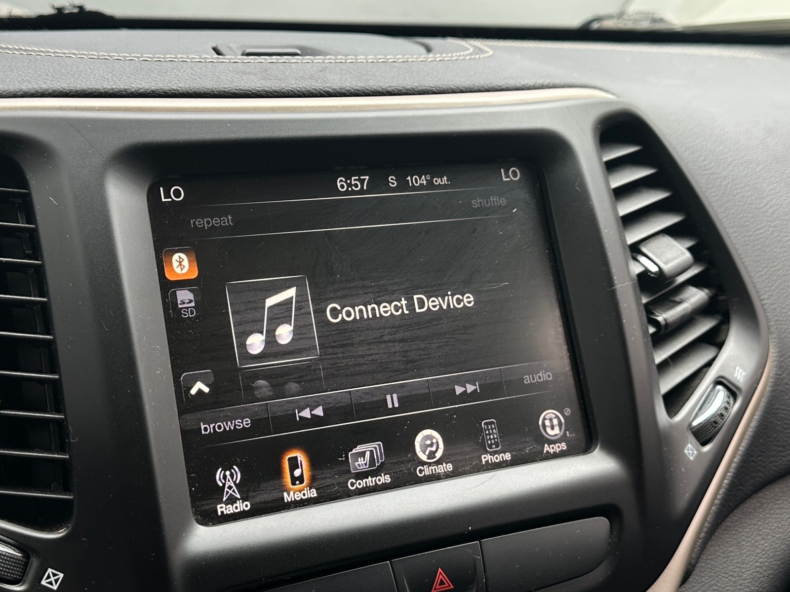 Thumbnail: 2015 Jeep Cherokee - 4
