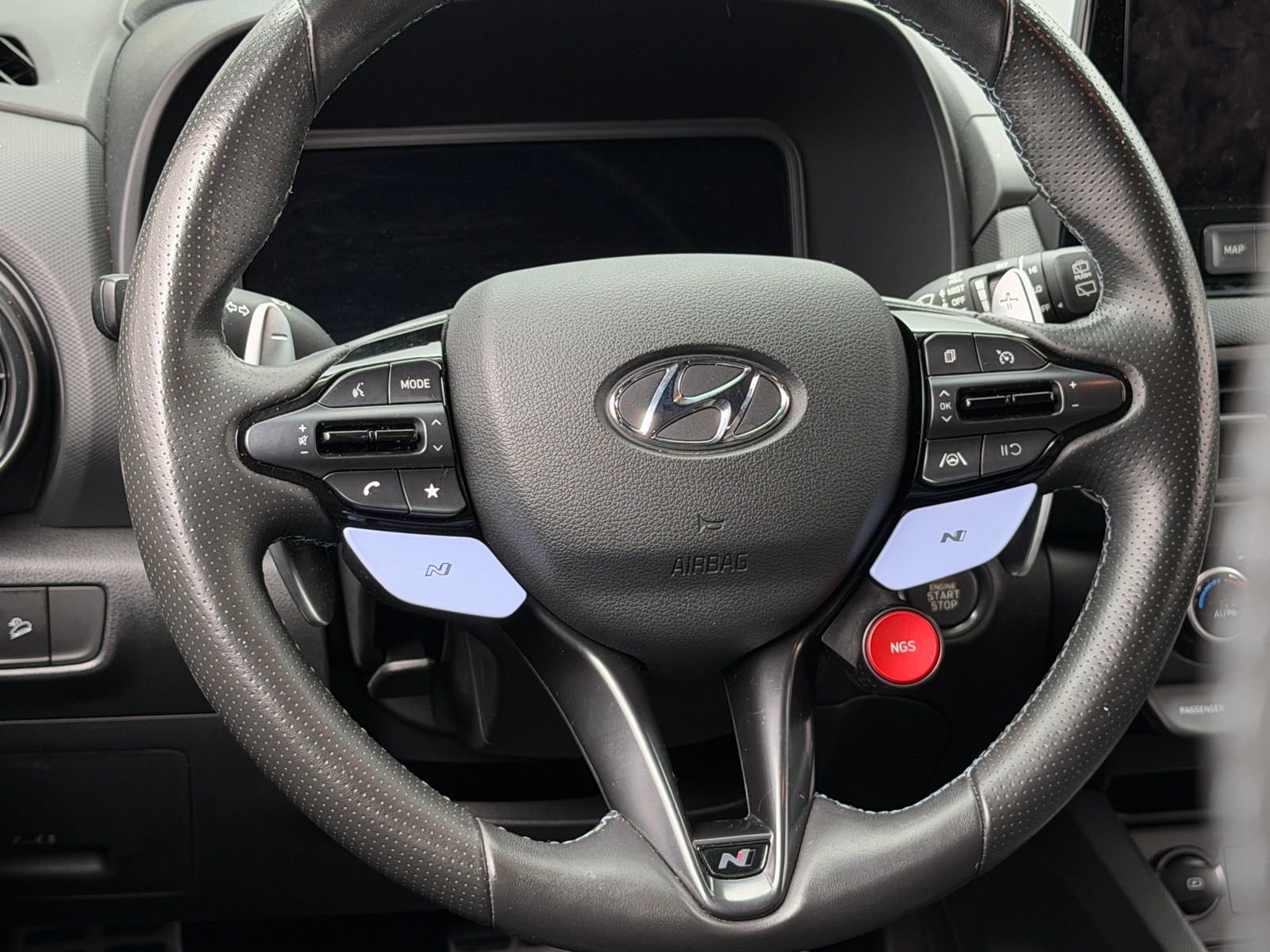 Thumbnail: 2023 Hyundai Kona - 4