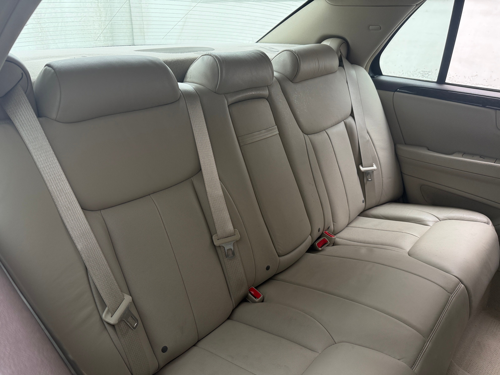 Thumbnail: 2011 Cadillac DTS - 5