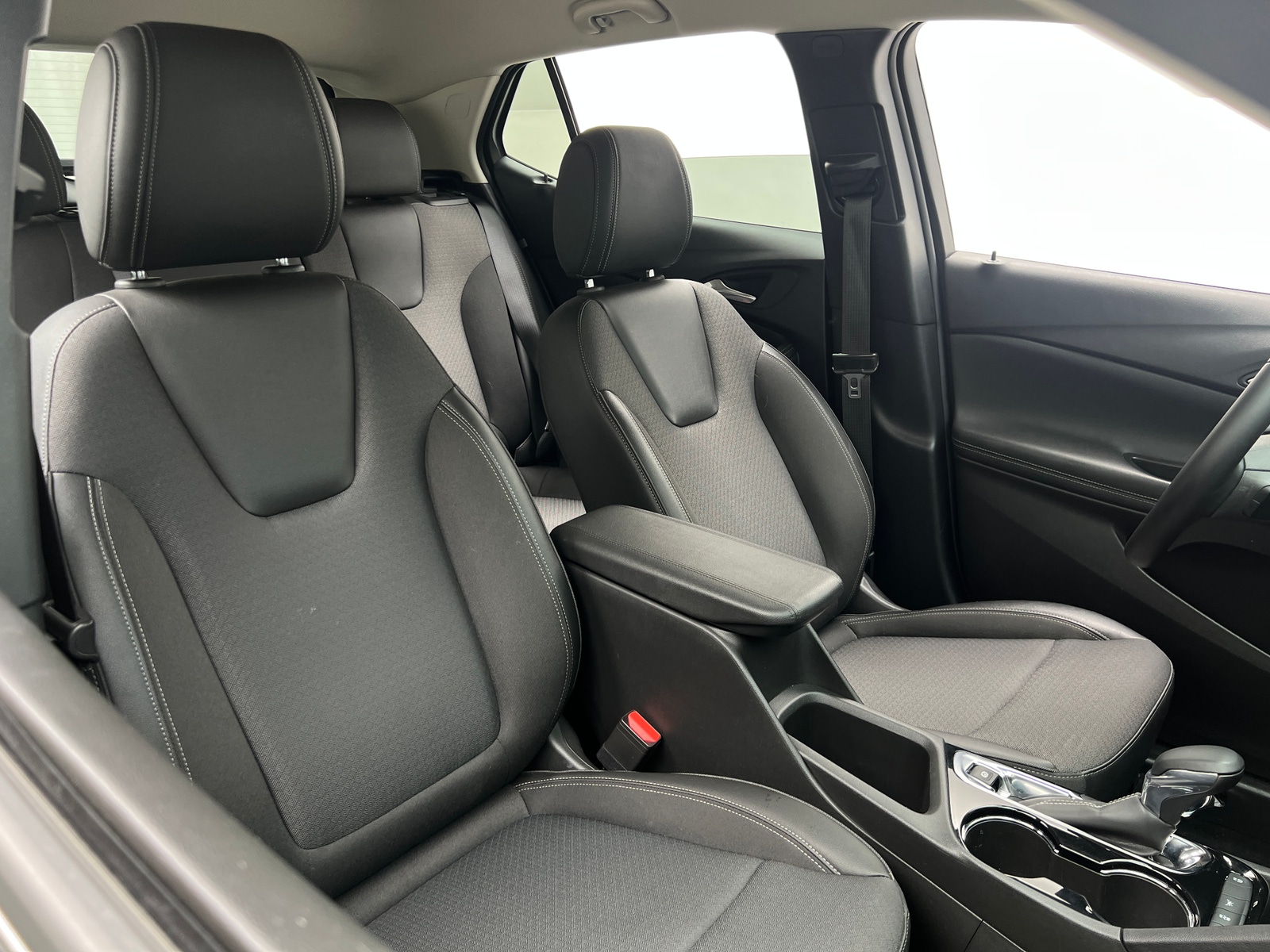 Thumbnail: 2025 Buick Encore GX - 2