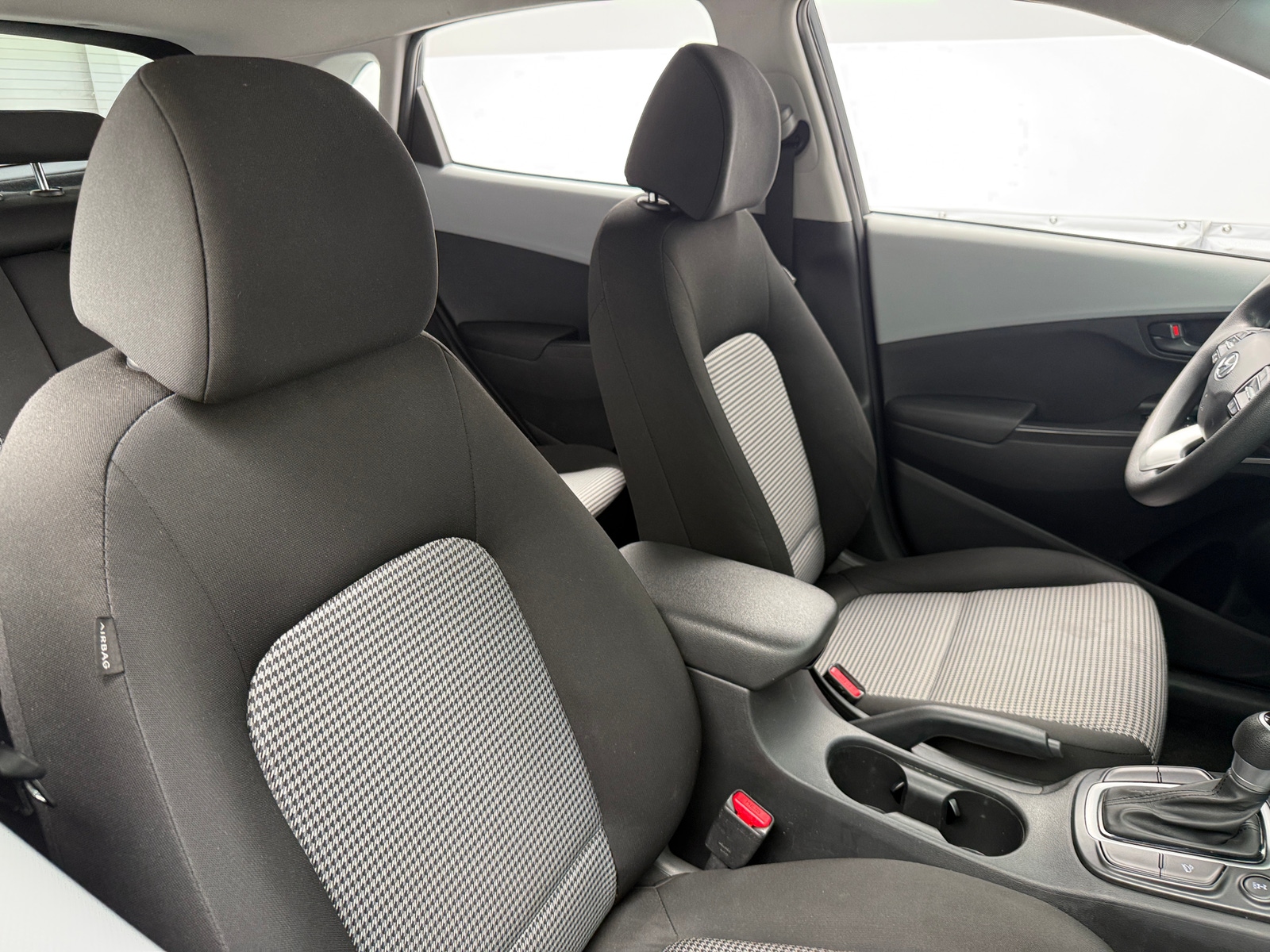 Thumbnail: 2020 Hyundai Kona - 2