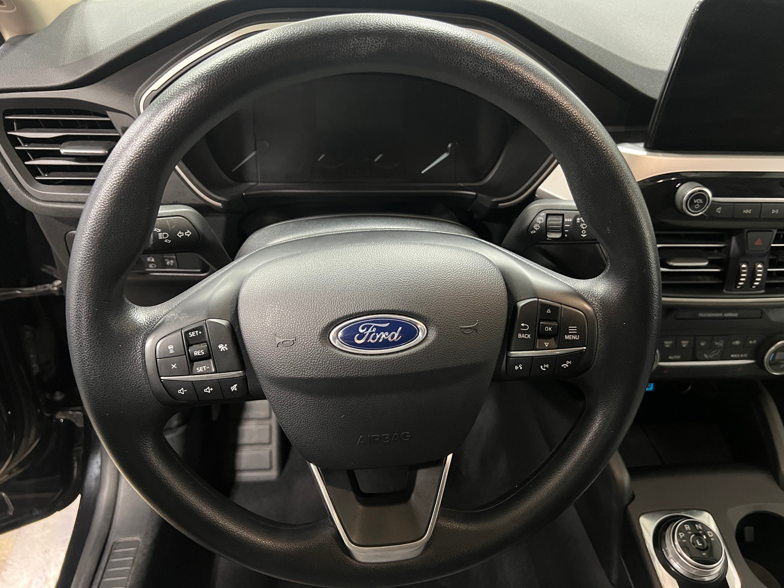 Thumbnail: 2020 Ford Escape - 5
