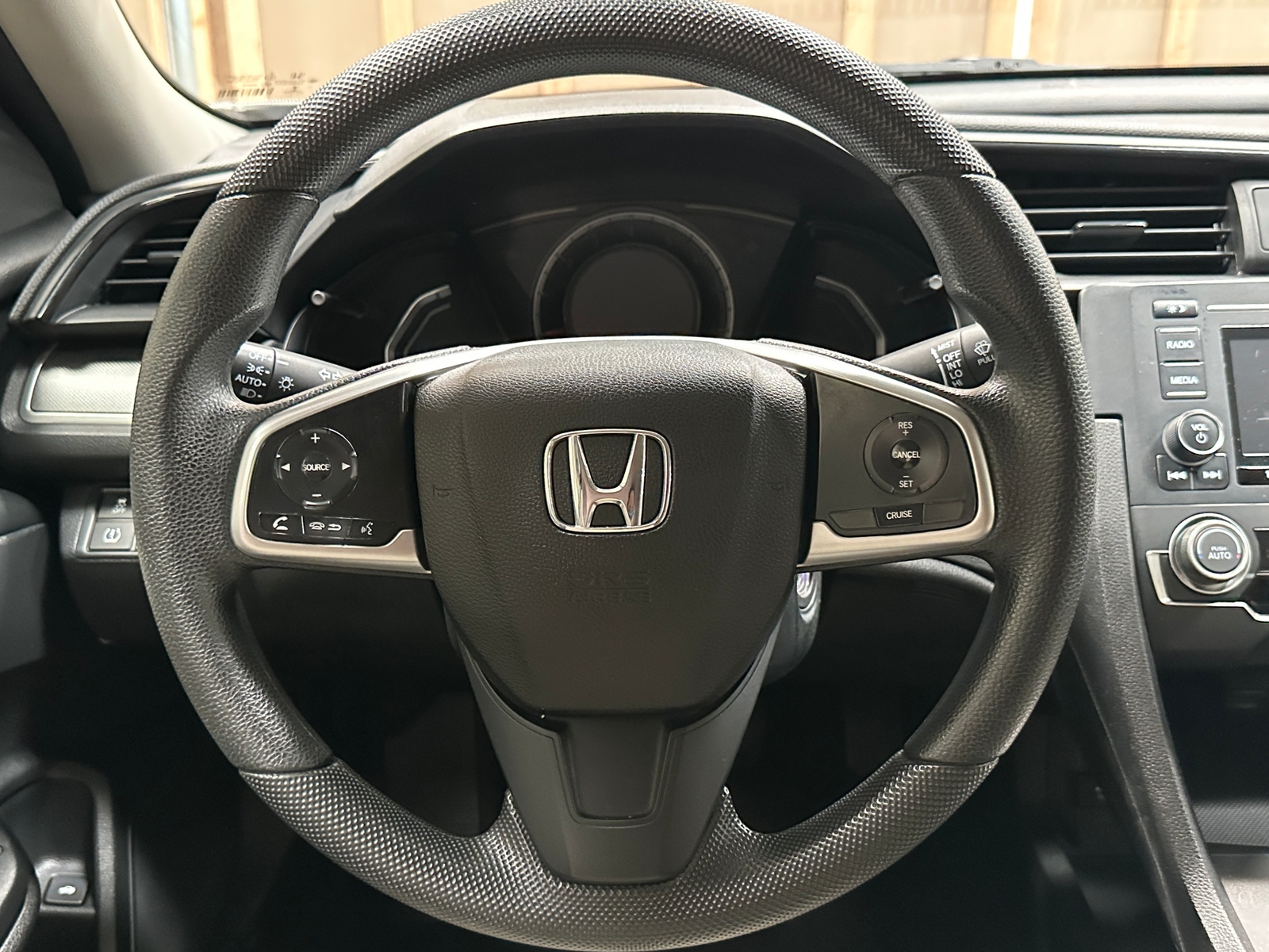 Thumbnail: 2017 Honda Civic - 5