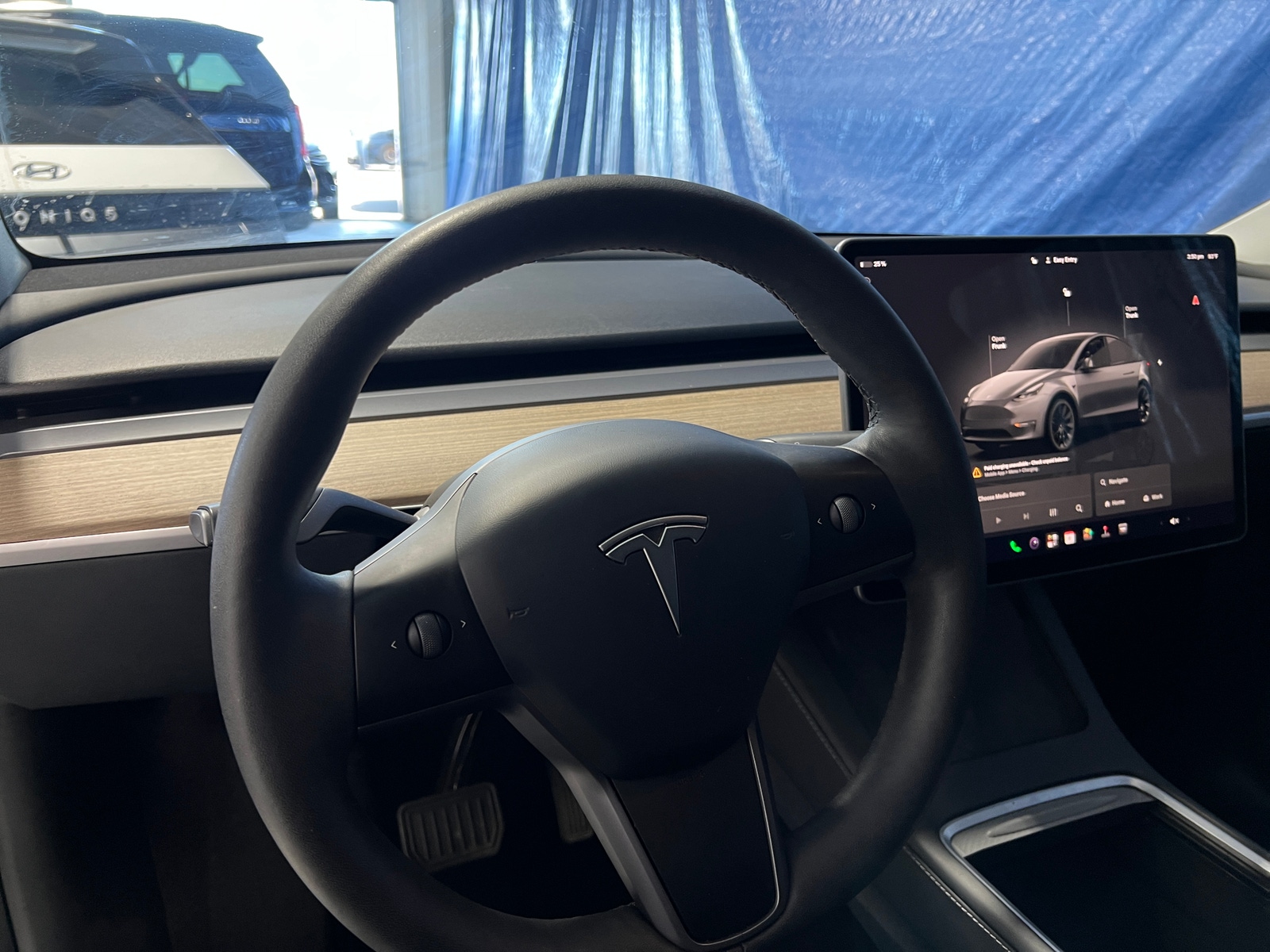 Thumbnail: 2024 Tesla Model Y - 4
