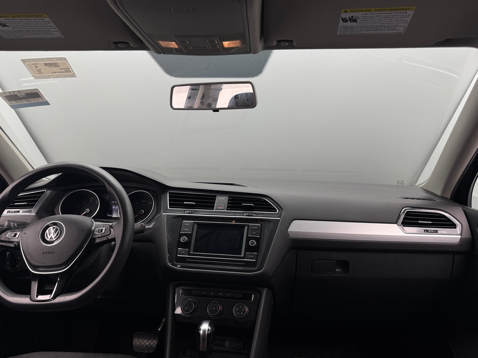 Thumbnail: 2019 Volkswagen Tiguan - 3