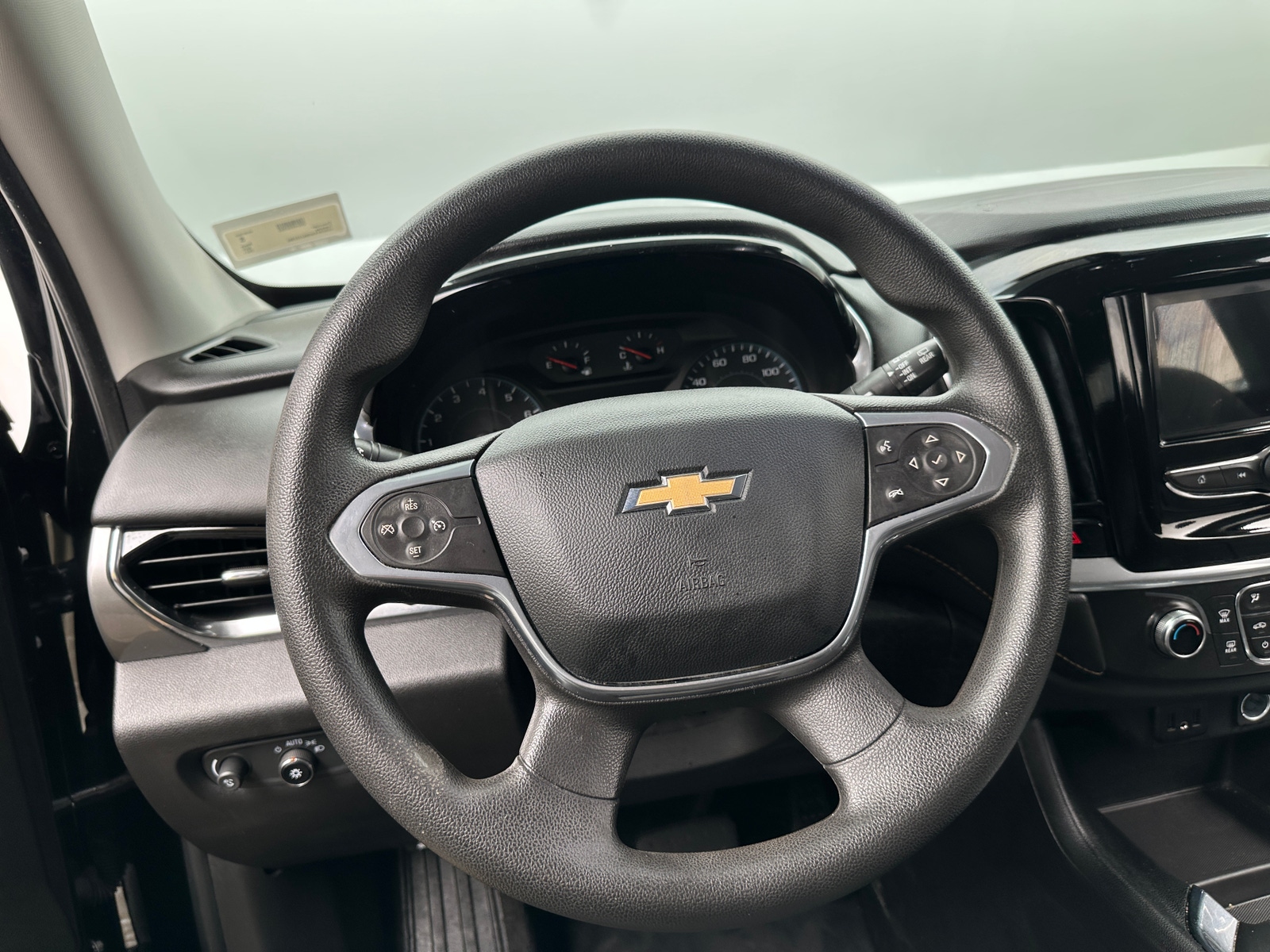 Thumbnail: 2021 Chevrolet Traverse - 5