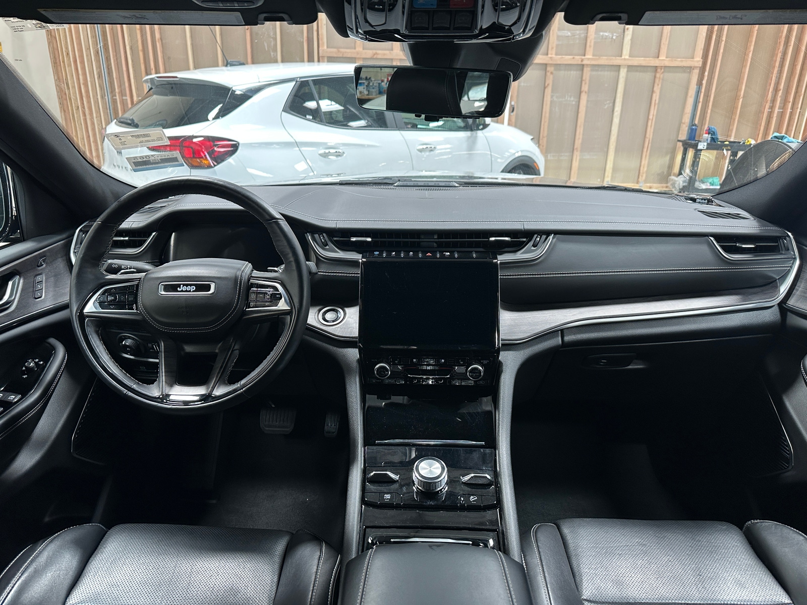 Thumbnail: 2022 Jeep Grand Cherokee - 2