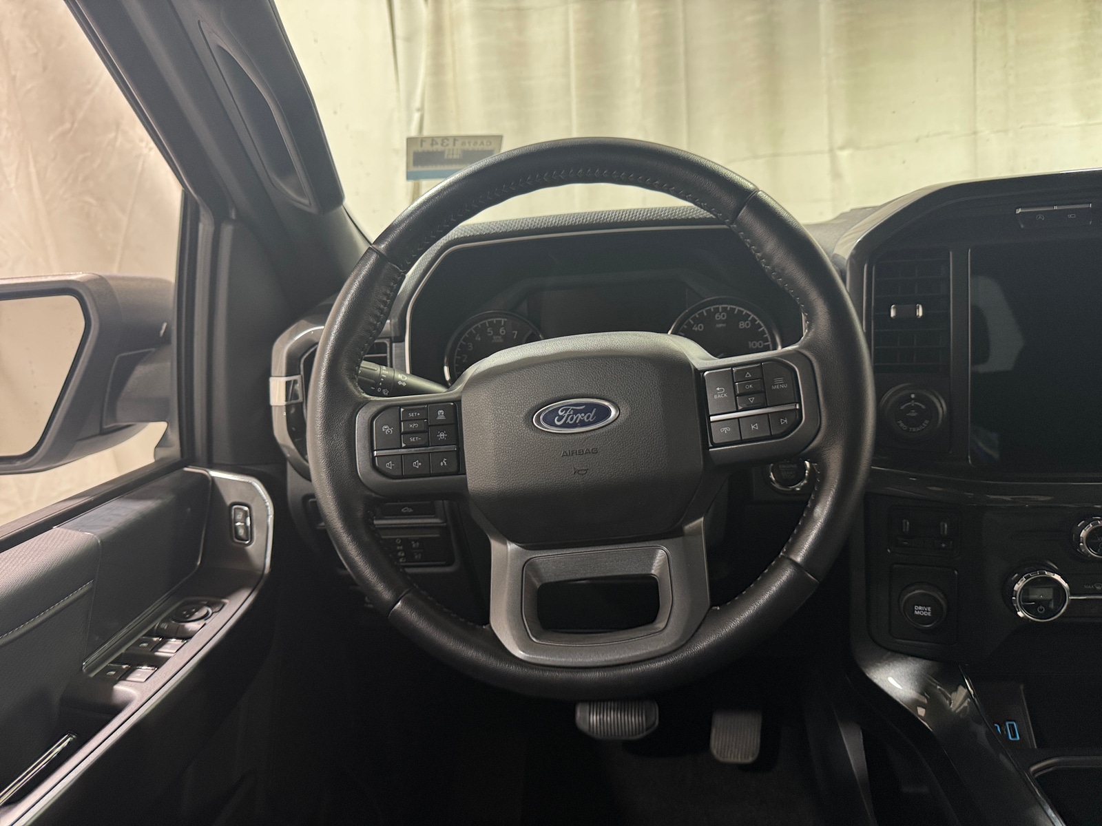 Thumbnail: 2021 Ford Econoline - 5