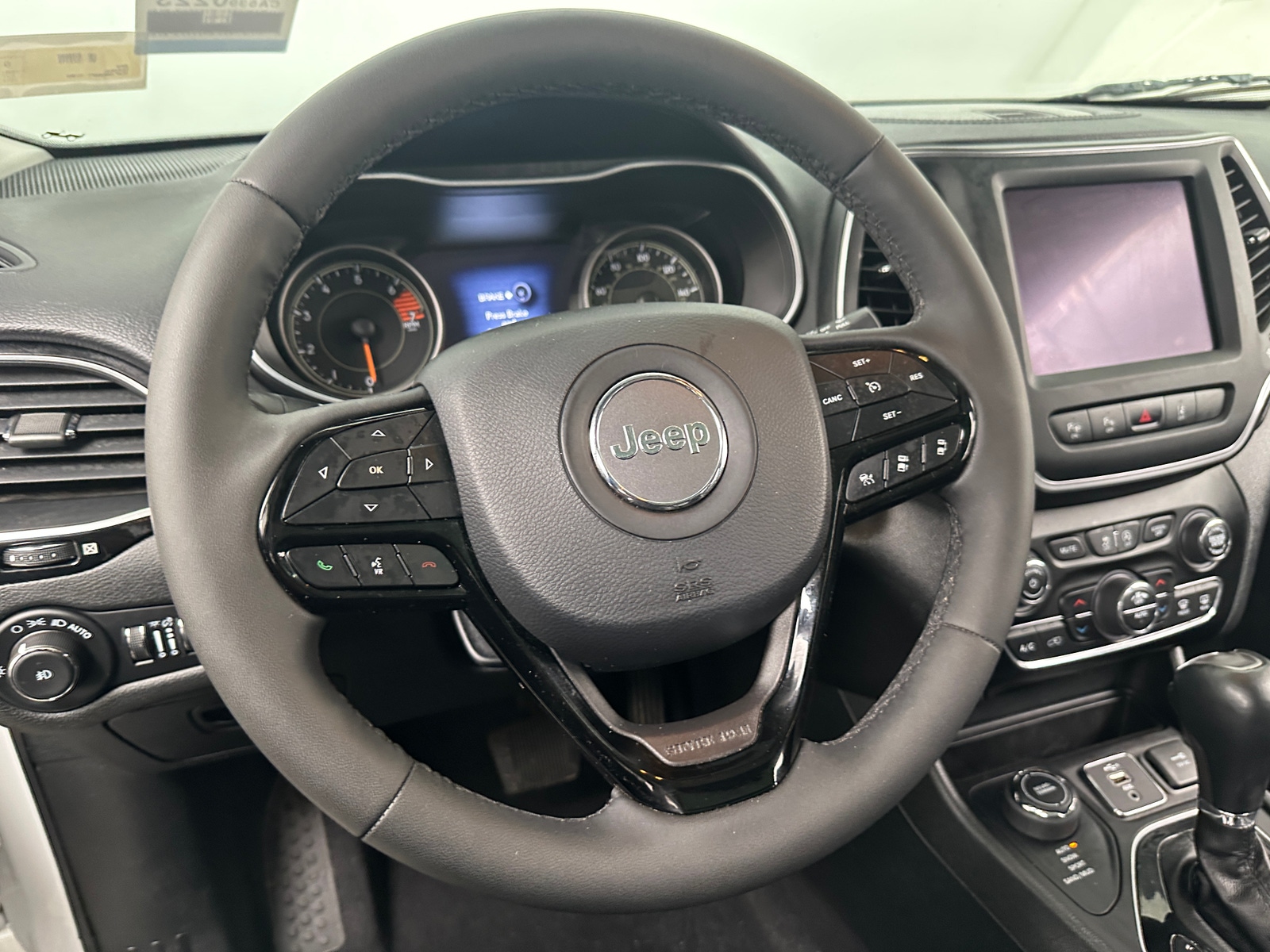 Thumbnail: 2023 Jeep Cherokee - 4