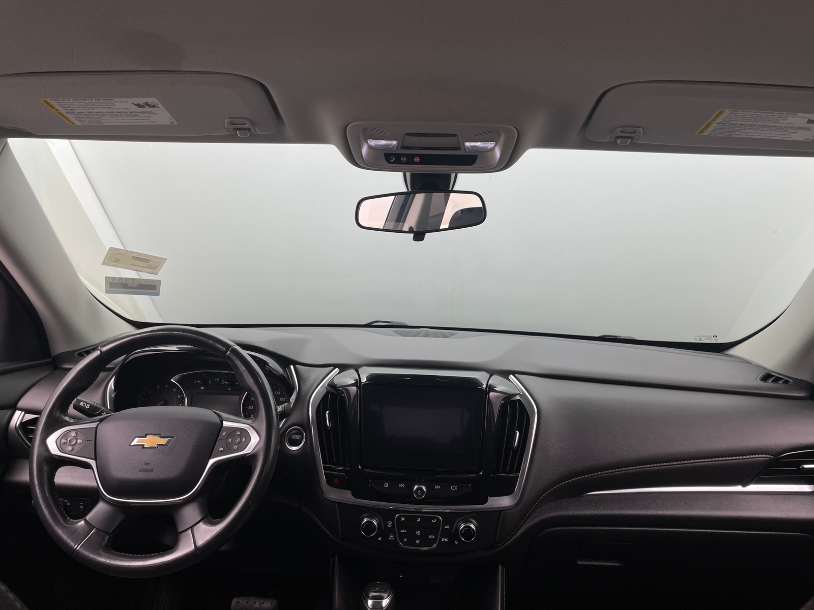 Thumbnail: 2020 Chevrolet Traverse - 3