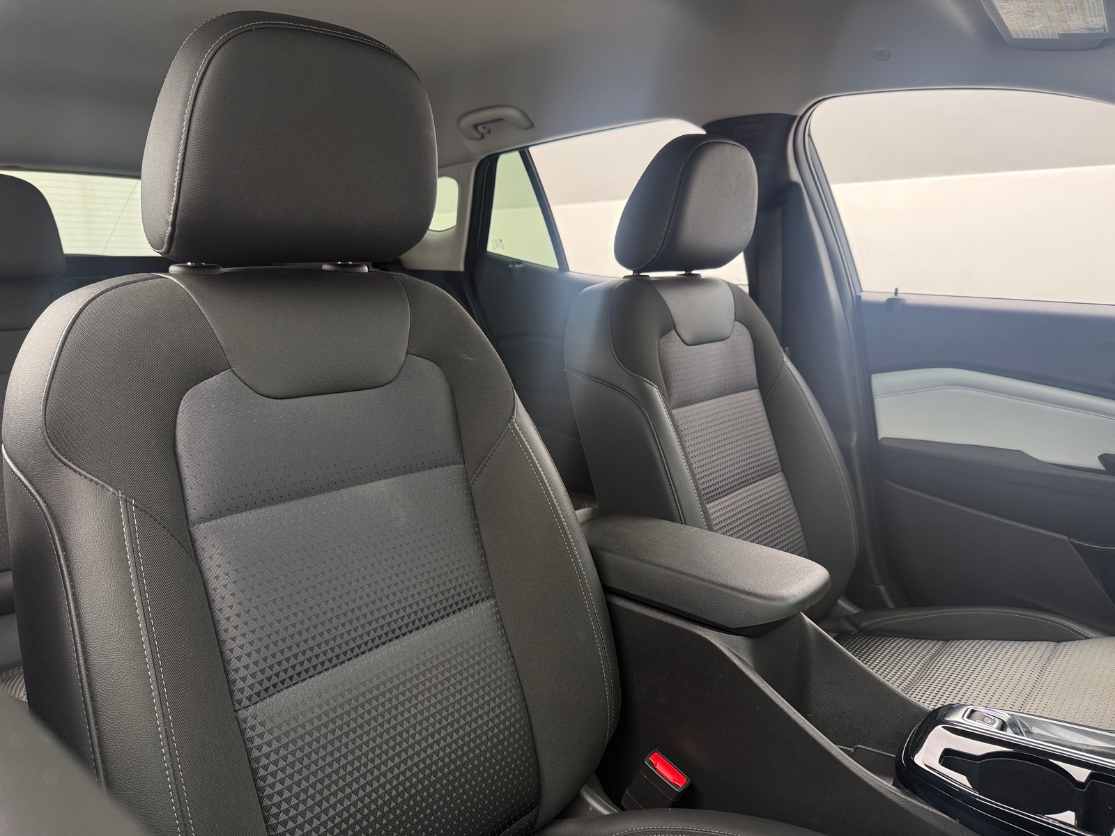 Thumbnail: 2025 Chevrolet Trax - 2
