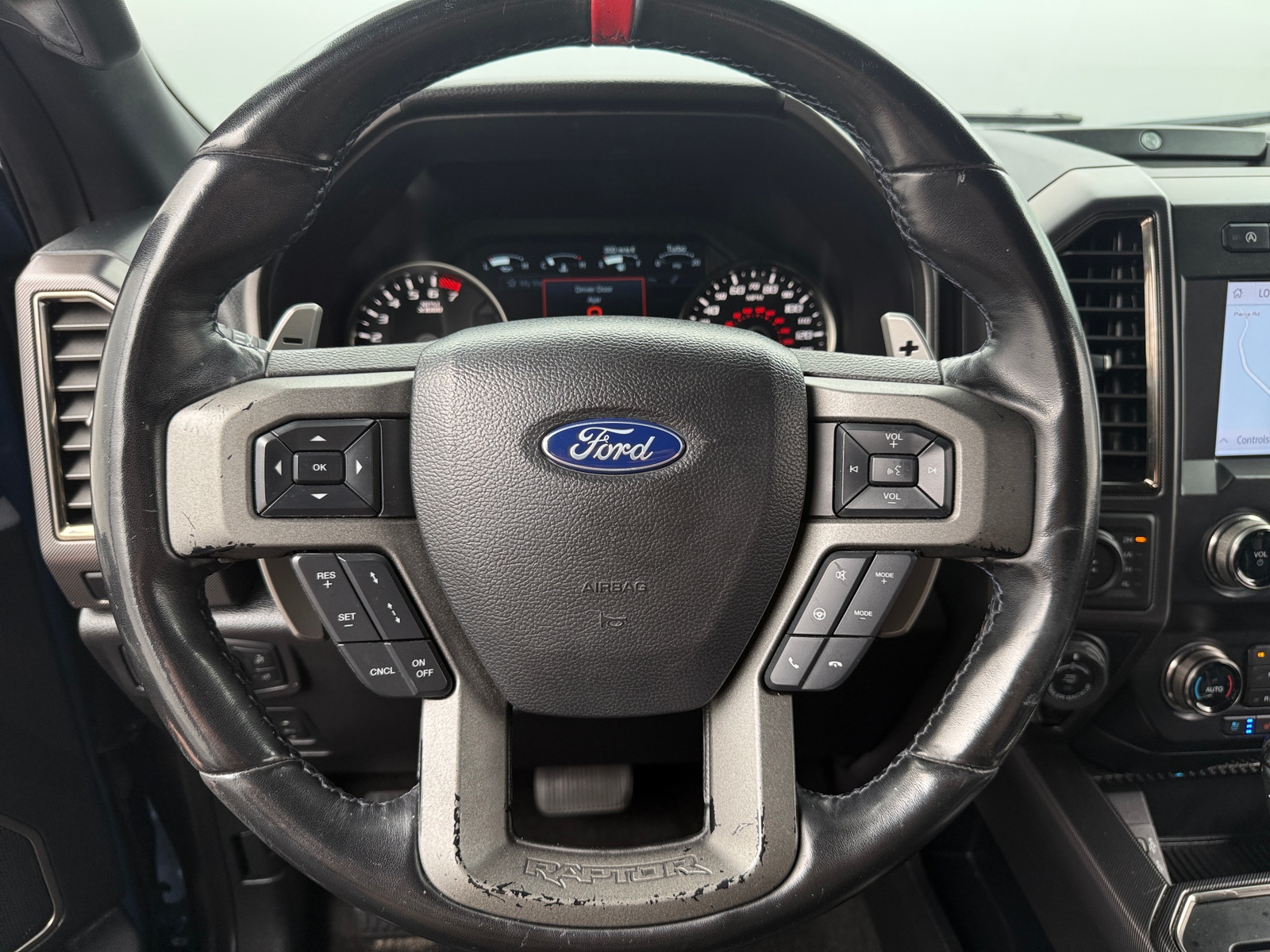 Thumbnail: 2019 Ford Econoline - 5