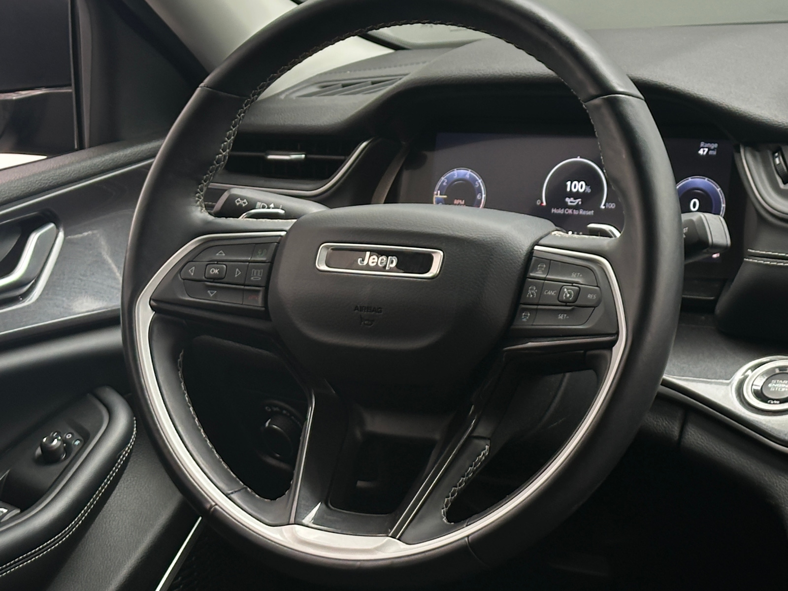 Thumbnail: 2021 Jeep Grand Cherokee L - 5