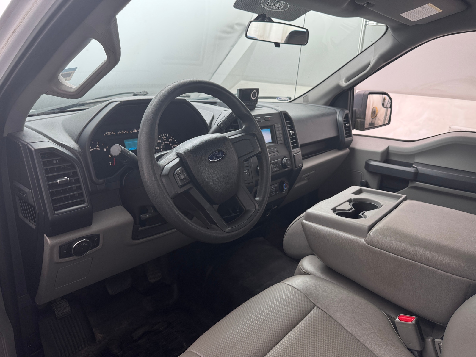 Thumbnail: 2016 Ford Econoline - 3