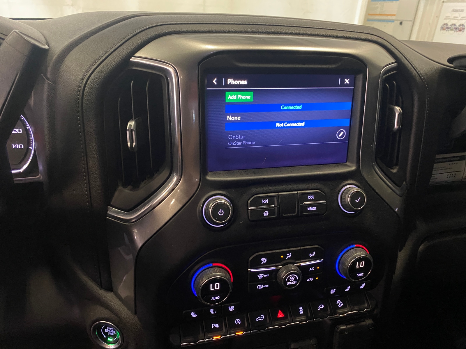 Thumbnail: 2019 Chevrolet Silverado 1500 - 3