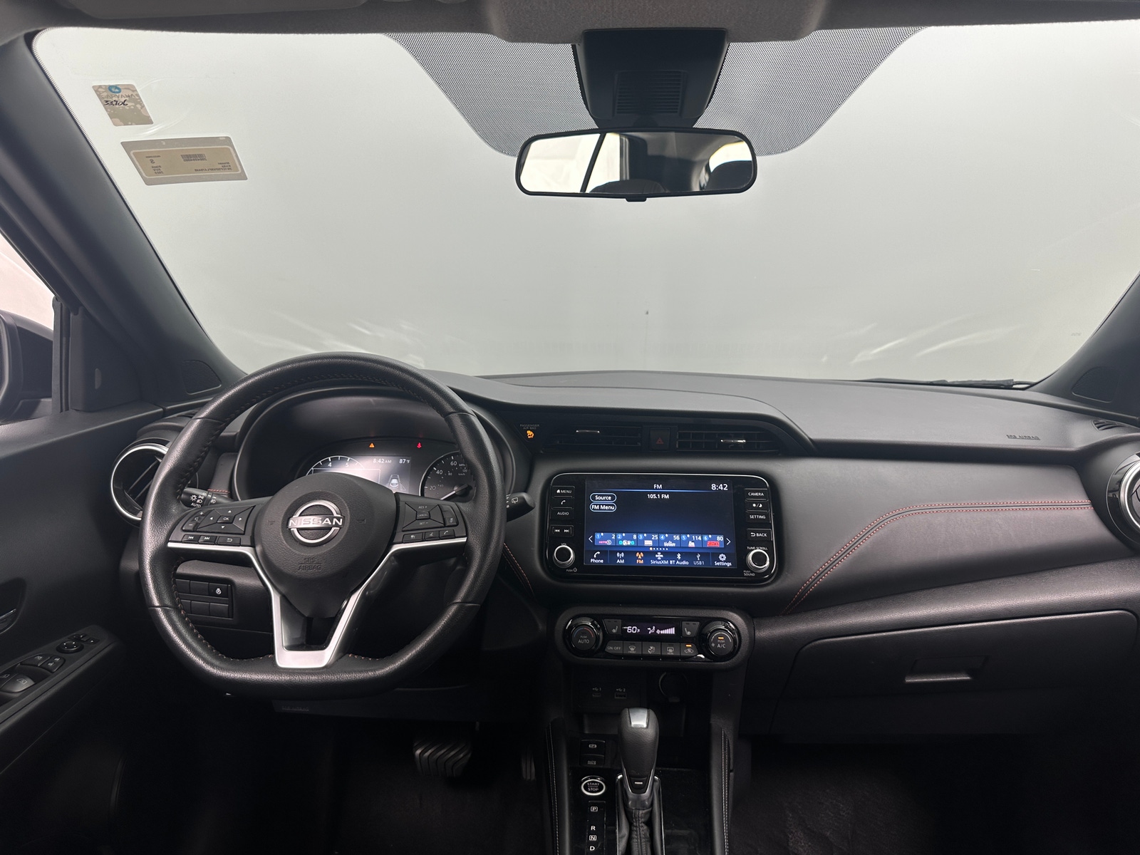 Thumbnail: 2023 Nissan Kicks - 3