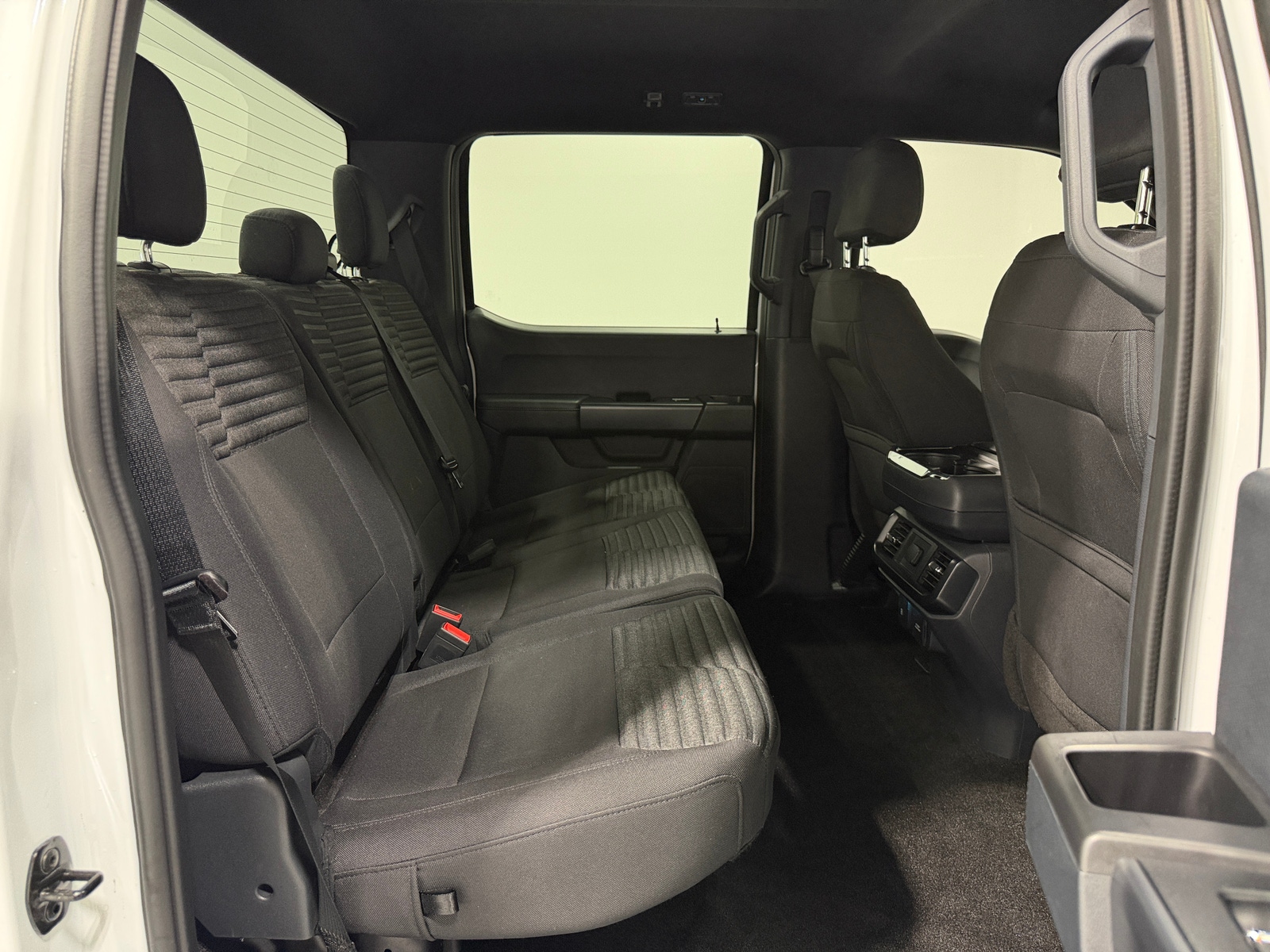 Thumbnail: 2022 Ford Econoline - 6
